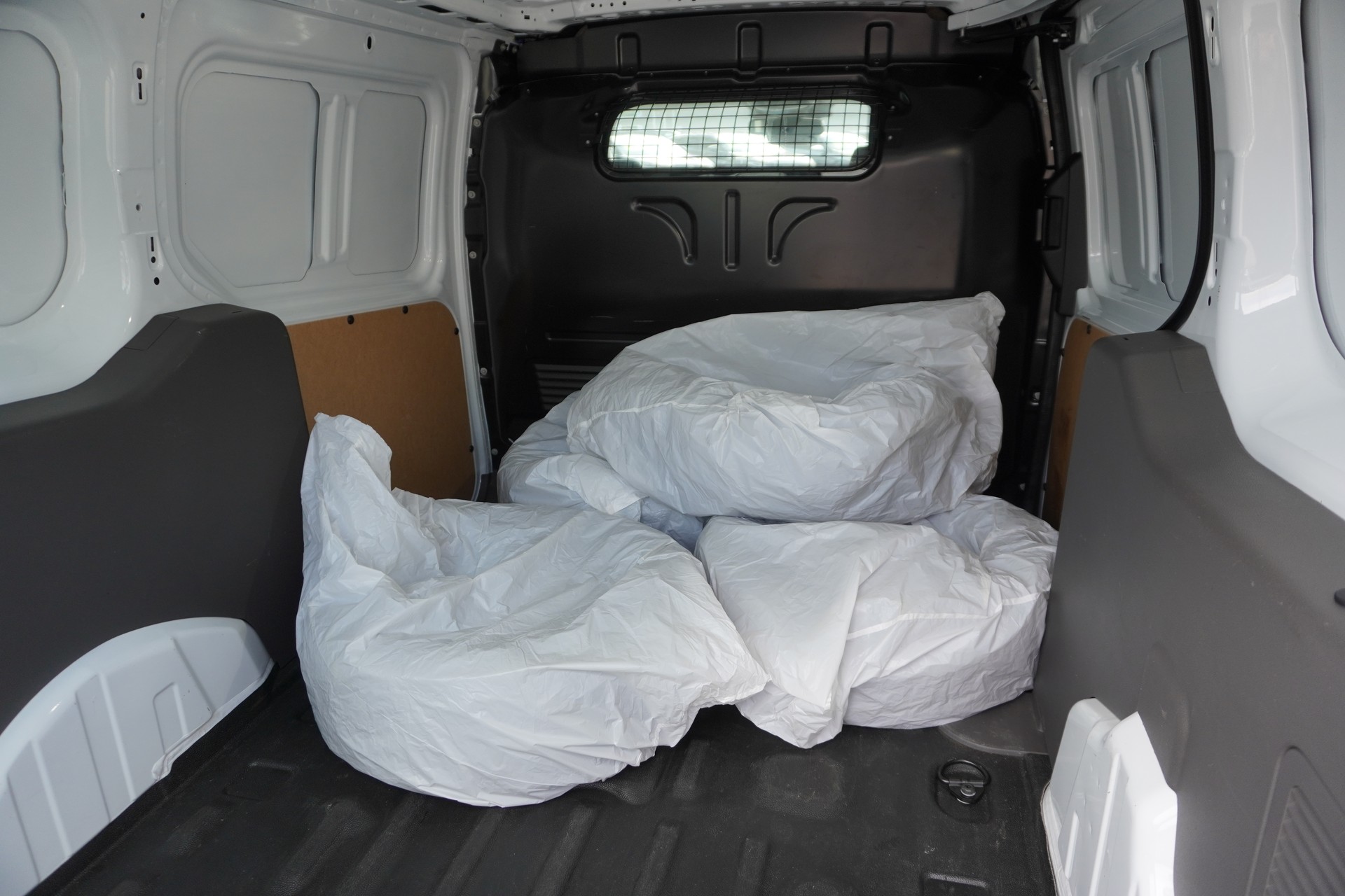 FORD Transit Connect Van T230 1.5 EcoBlue Trend Automat-image-10