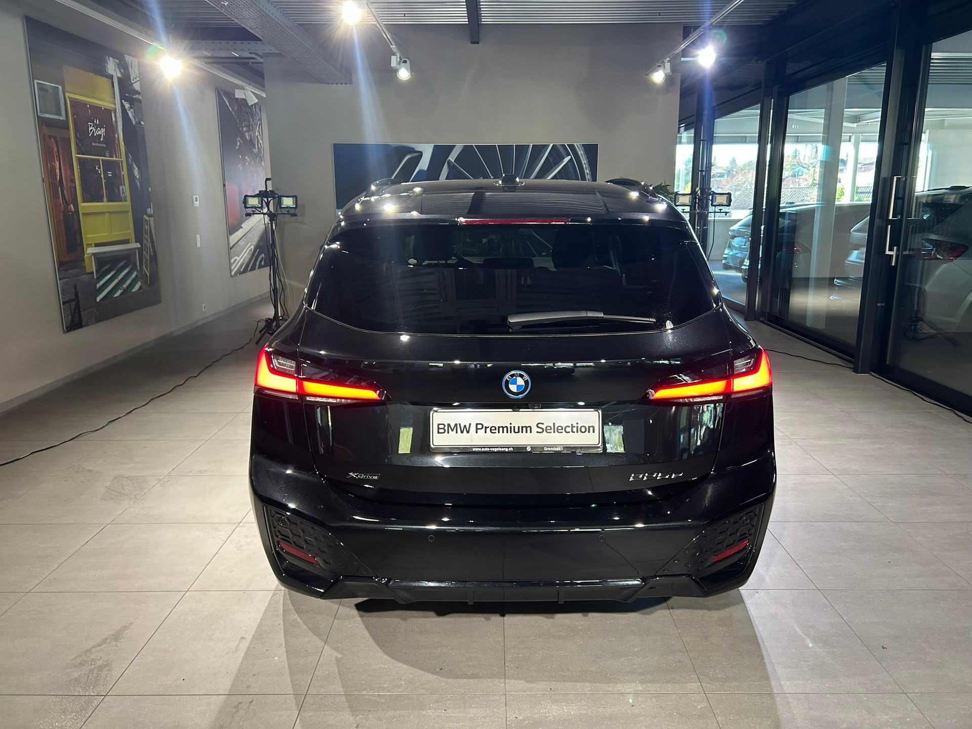 BMW 225e xDrive Active Tourer M Sport-image-10