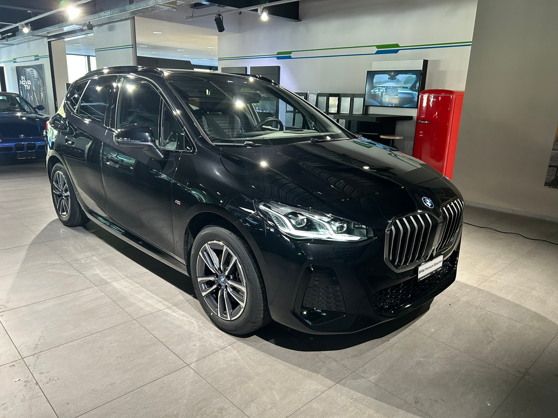 BMW 225e xDrive Active Tourer M Sport-image-6