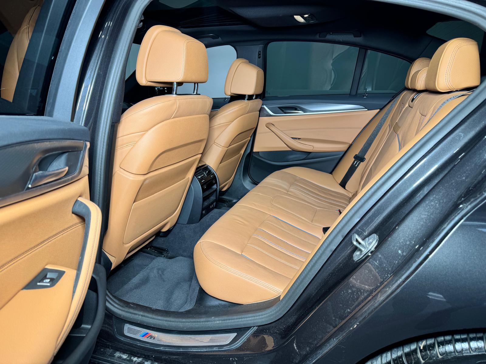BMW 530d xDrive SAG CH FAHRZEUG-image-7