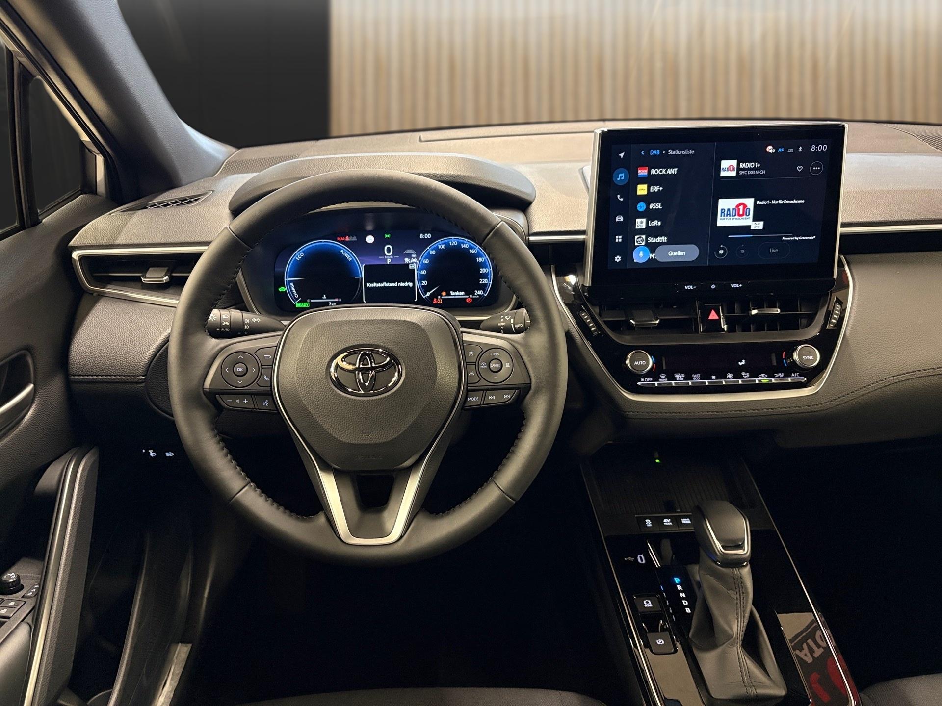 TOYOTA Corolla Cross 2.0 HSD Trend AWD-i-image-11