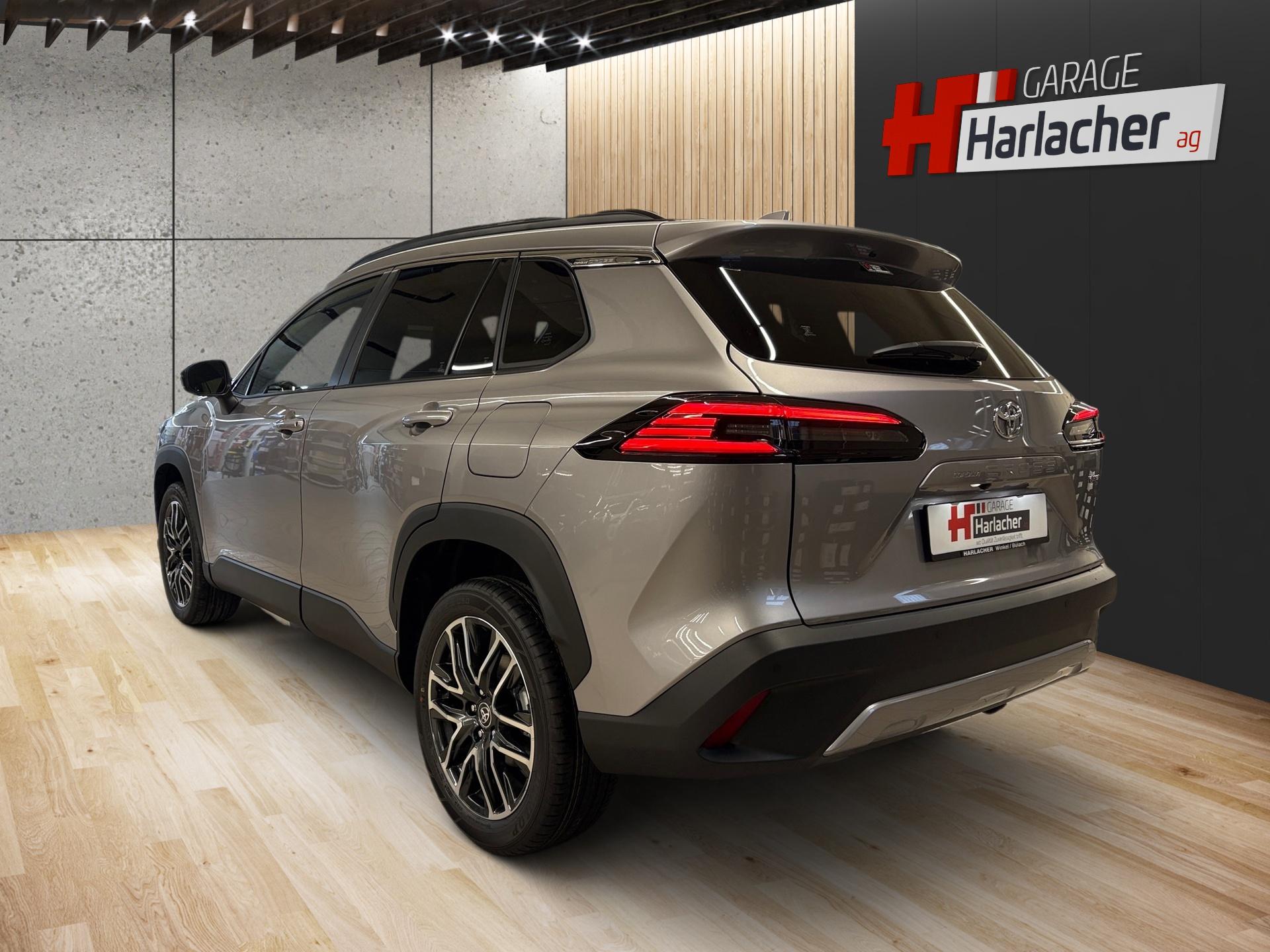 TOYOTA Corolla Cross 2.0 HSD Trend AWD-i-image-6