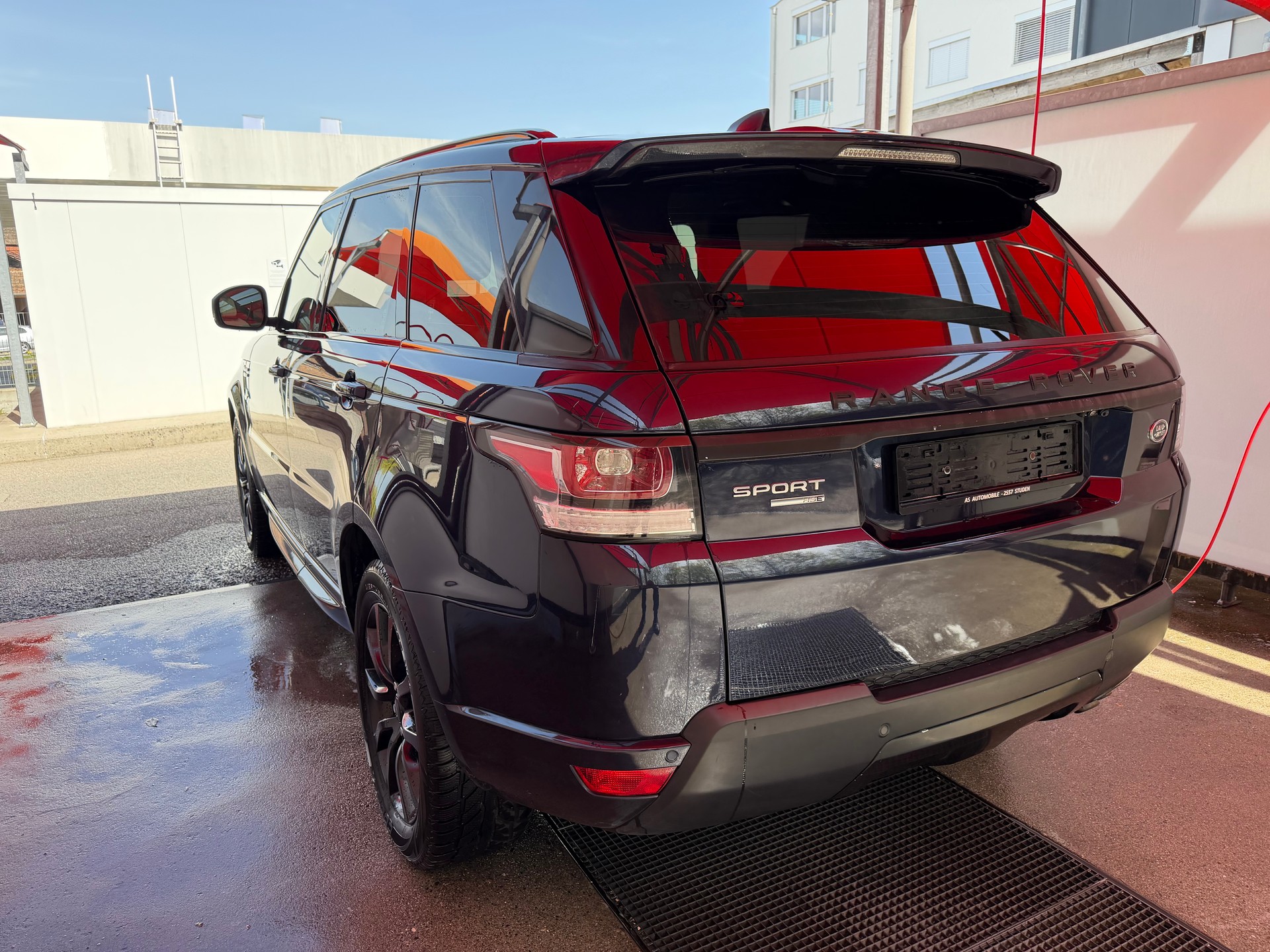 LAND ROVER Range Rover Sport 2.0SD4 HSE Automatic-image-1