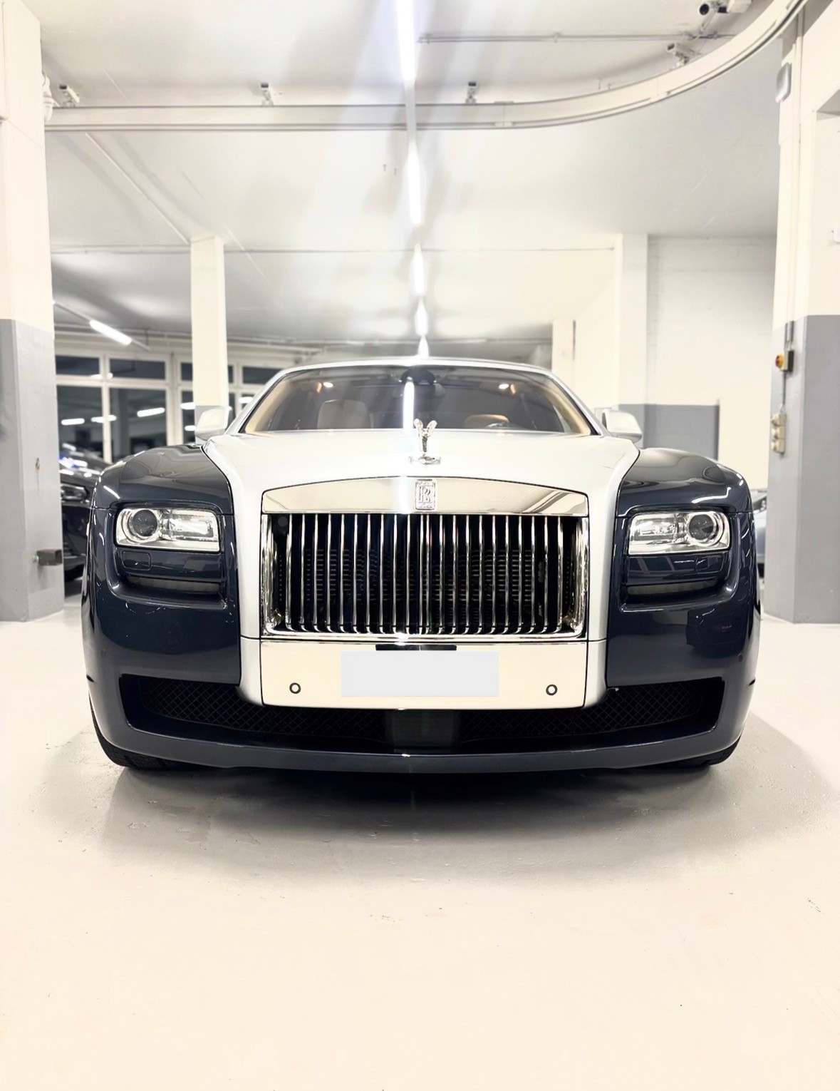 ROLLS-ROYCE Ghost 6.6 V12-image-1