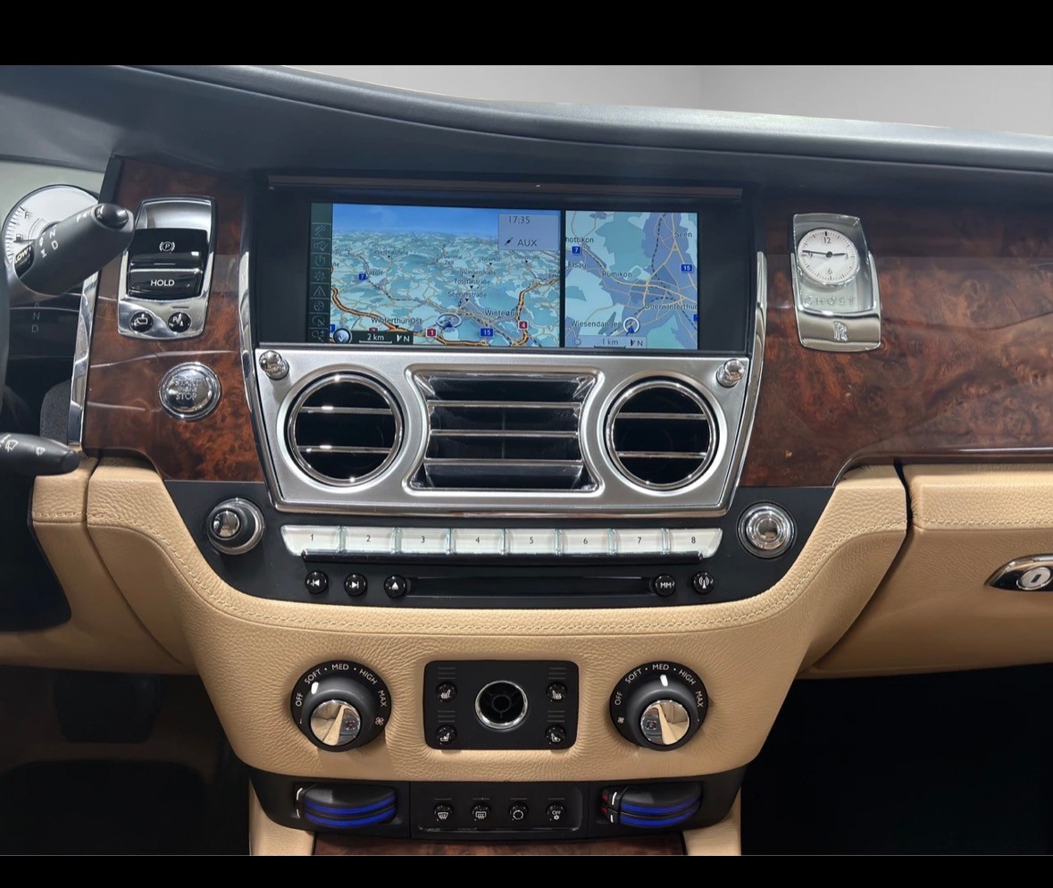 ROLLS-ROYCE Ghost 6.6 V12-image-5