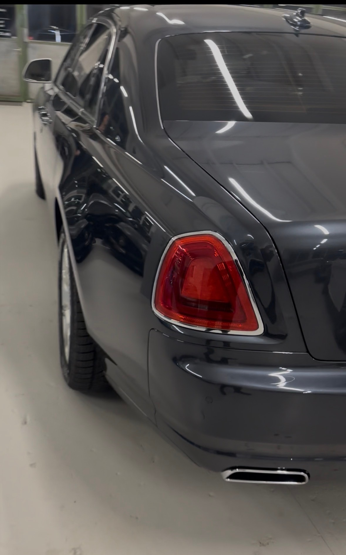 ROLLS-ROYCE Ghost 6.6 V12-image-4