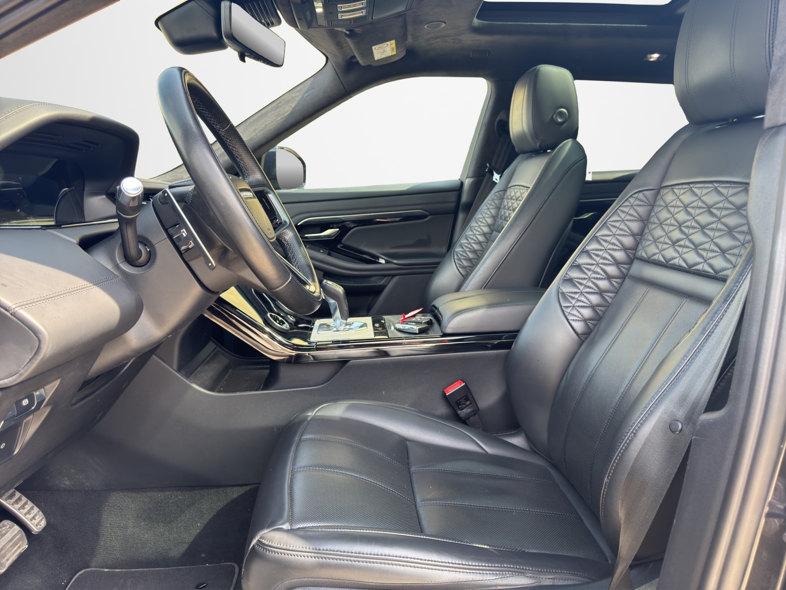 LAND ROVER Range Rover Evoque R-Dynamic P 300e AB AT8-image-8