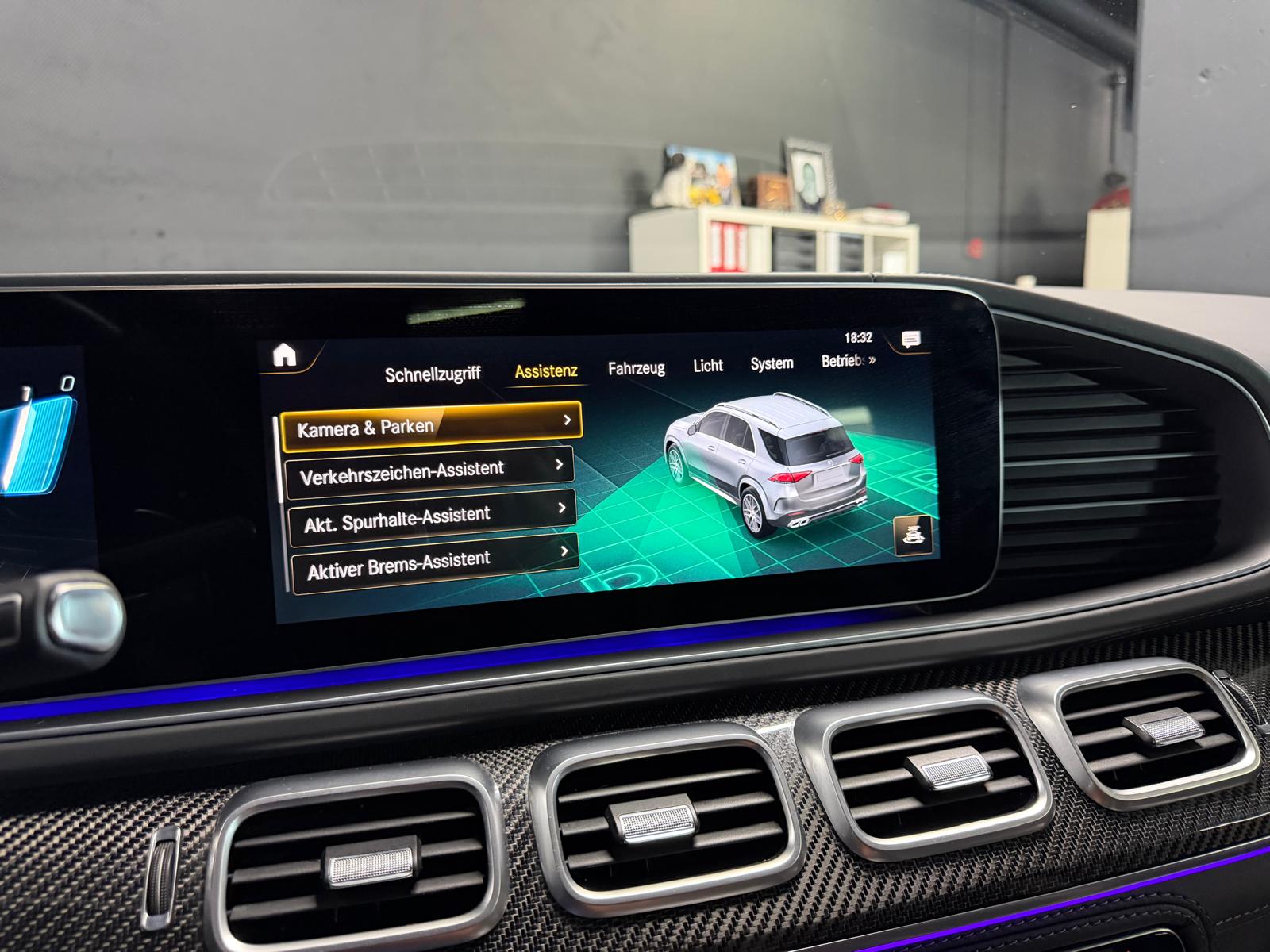 MERCEDES-BENZ GLE 63 S AMG Limited Silver&Black Performance 720PS 4Matic+ 9G-Speedshift Vollausstattung-image-25