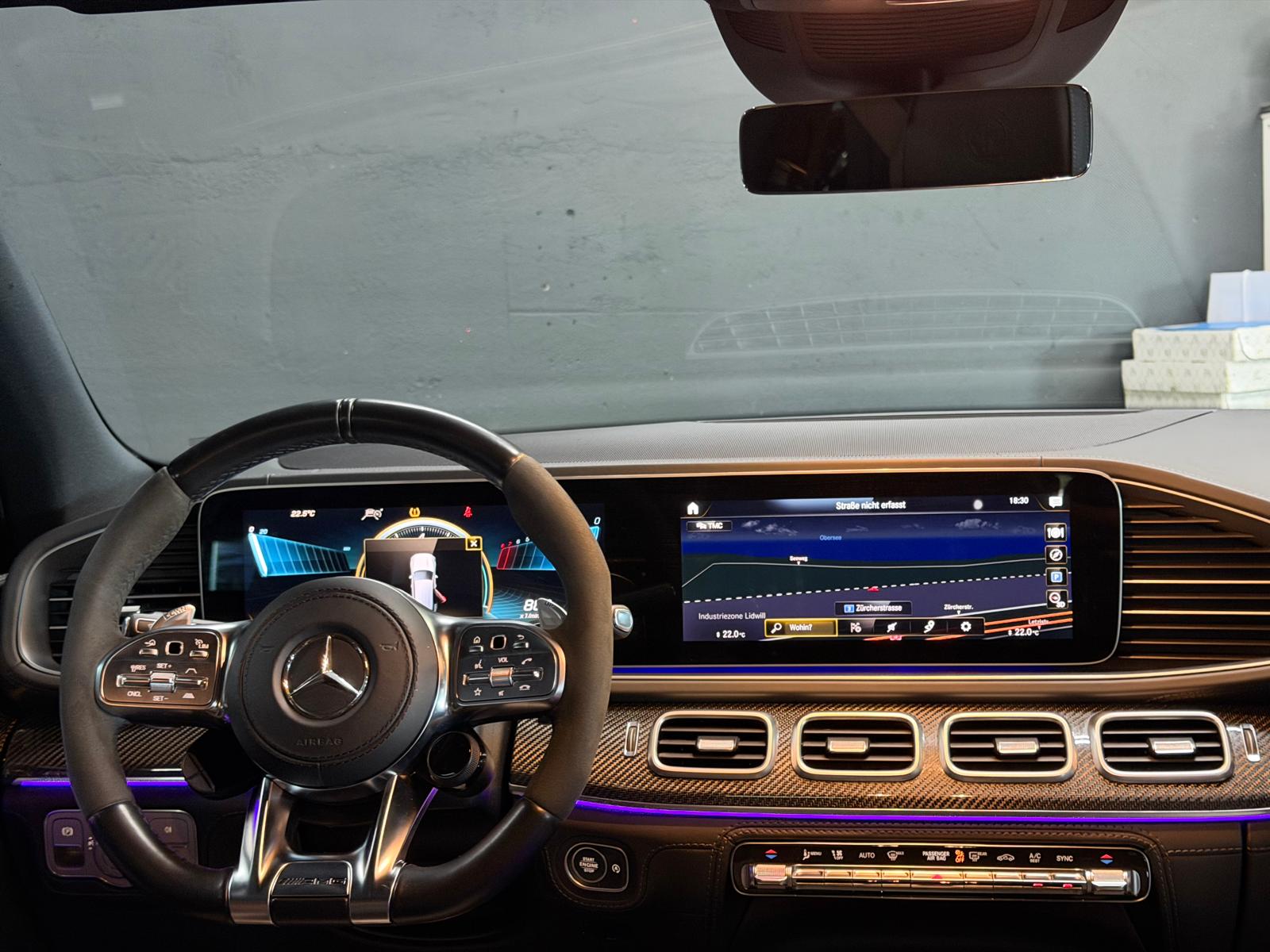 MERCEDES-BENZ GLE 63 S AMG Limited Silver&Black Performance 720PS 4Matic+ 9G-Speedshift Vollausstattung-image-10