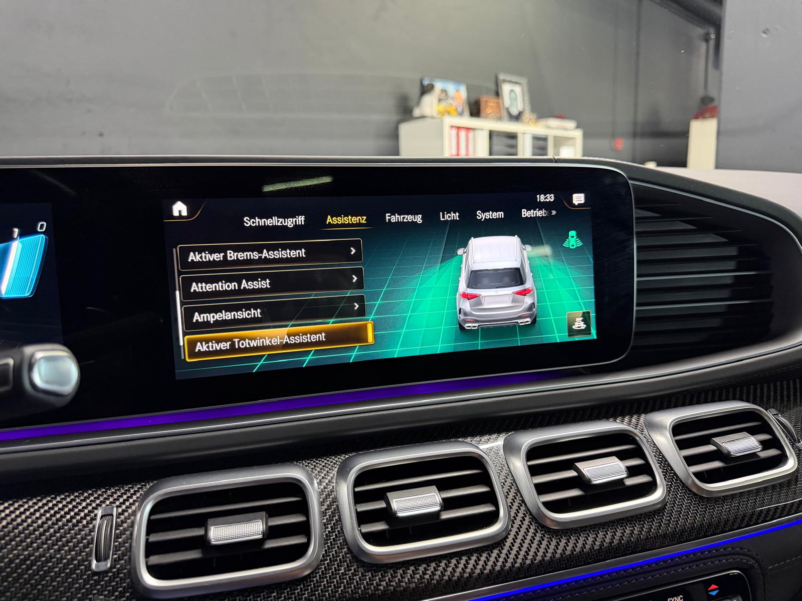 MERCEDES-BENZ GLE 63 S AMG Limited Silver&Black Performance 720PS 4Matic+ 9G-Speedshift Vollausstattung-image-30