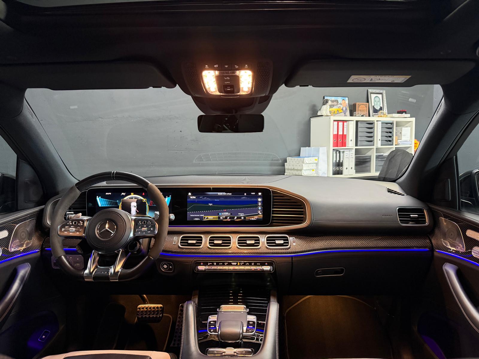 MERCEDES-BENZ GLE 63 S AMG Limited Silver&Black Performance 720PS 4Matic+ 9G-Speedshift Vollausstattung-image-11