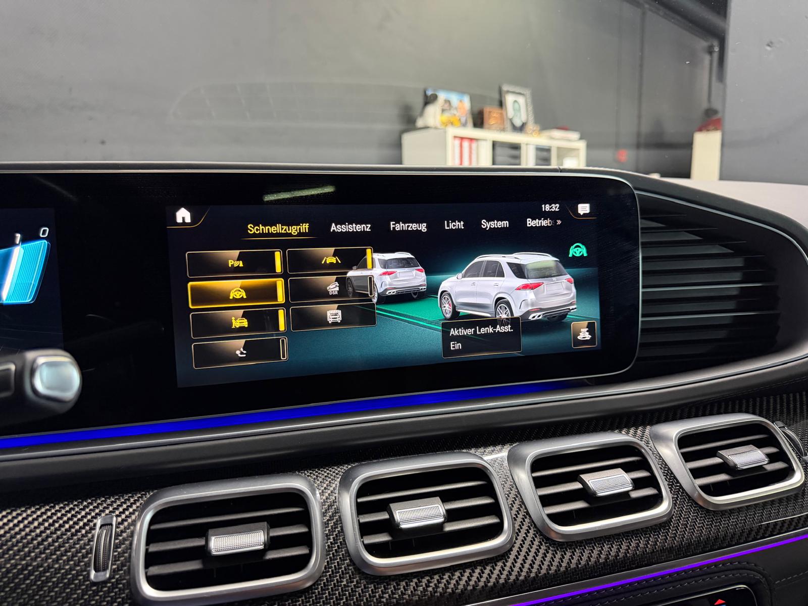 MERCEDES-BENZ GLE 63 S AMG Limited Silver&Black Performance 720PS 4Matic+ 9G-Speedshift Vollausstattung-image-24