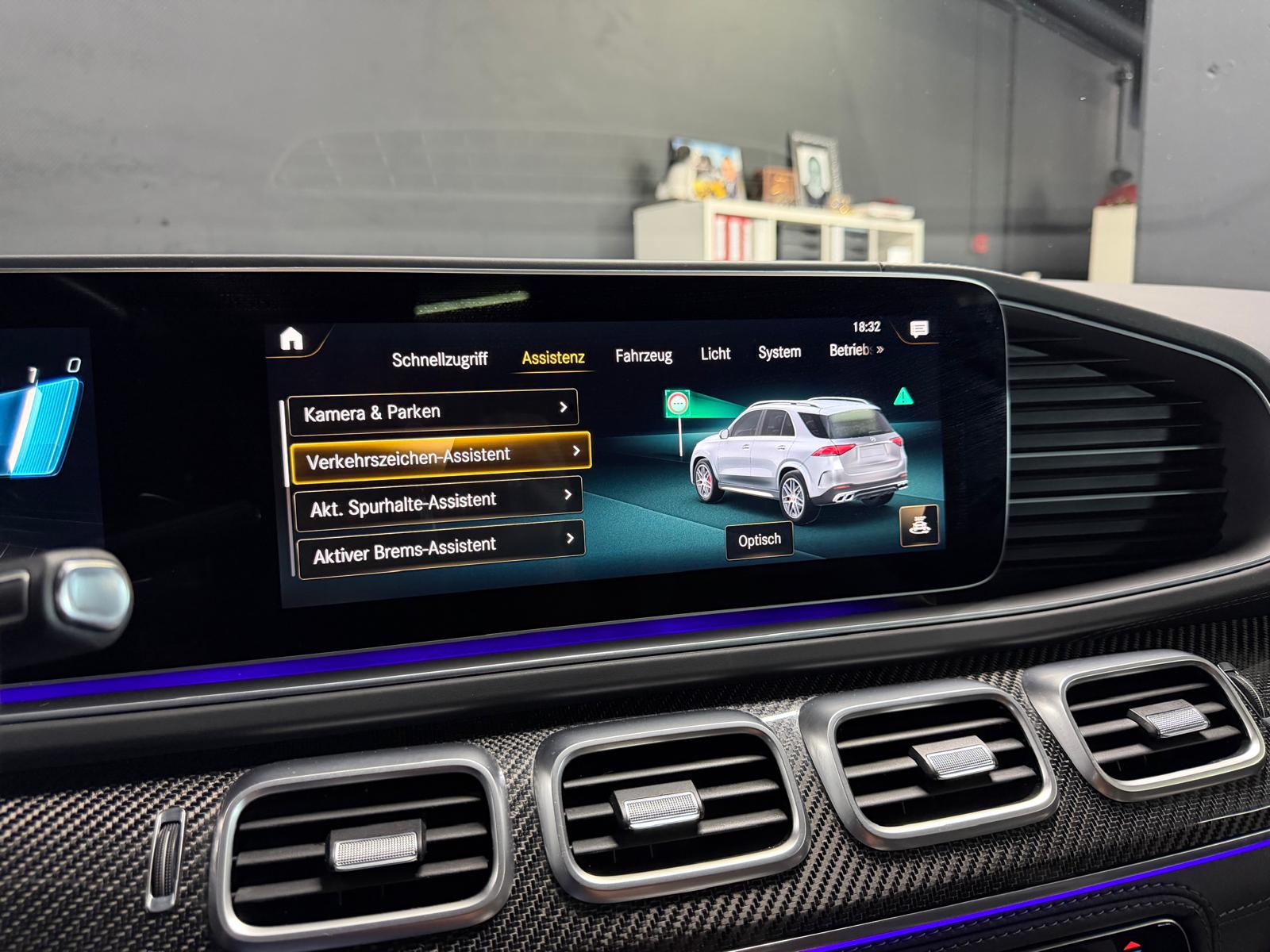 MERCEDES-BENZ GLE 63 S AMG Limited Silver&Black Performance 720PS 4Matic+ 9G-Speedshift Vollausstattung-image-26