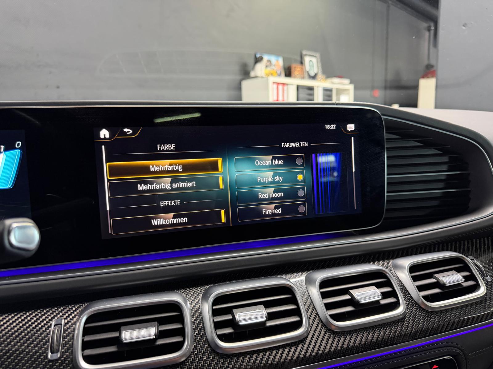 MERCEDES-BENZ GLE 63 S AMG Limited Silver&Black Performance 720PS 4Matic+ 9G-Speedshift Vollausstattung-image-23