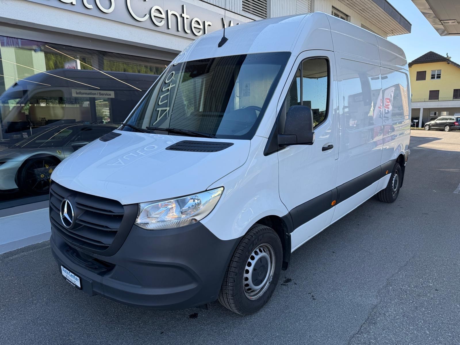 MERCEDES-BENZ Sprinter 315 CDI Standard Worker 9G-TRONIC FWD-showroom-element-1