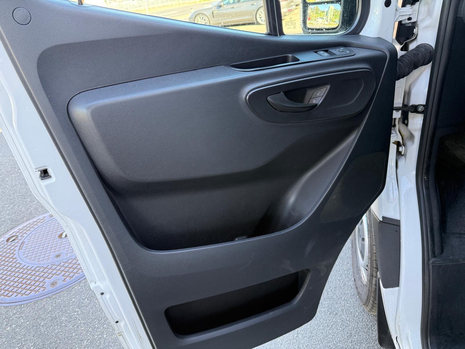 MERCEDES-BENZ Sprinter 315 CDI Standard Worker 9G-TRONIC FWD-image-13