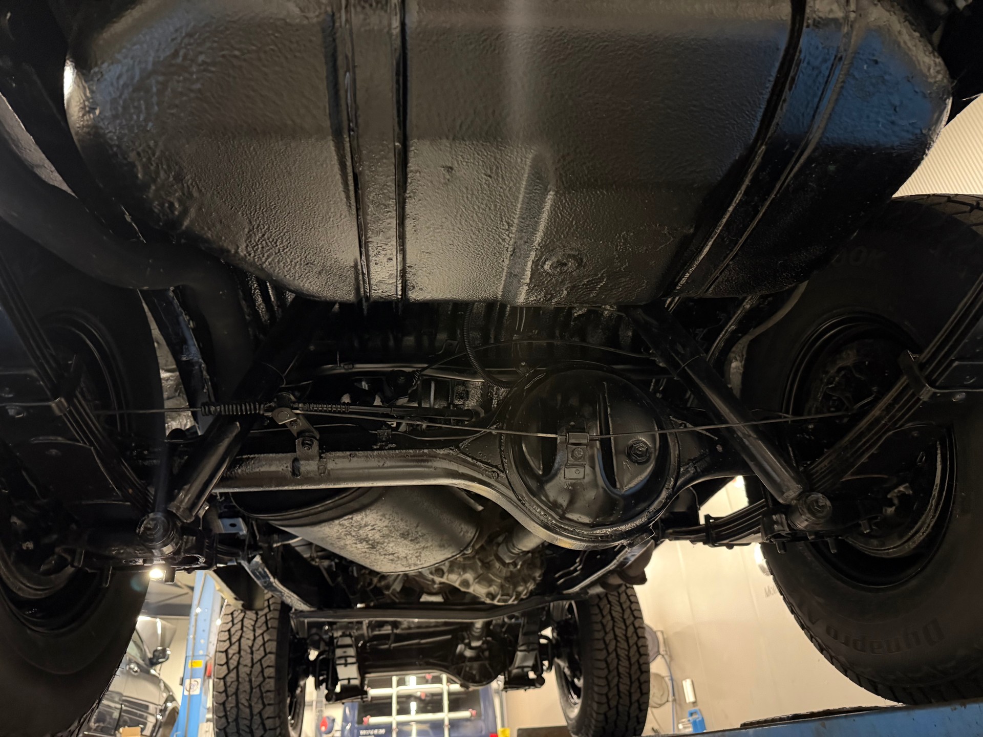TOYOTA Land Cruiser 400 HdT 4.2 D-image-14