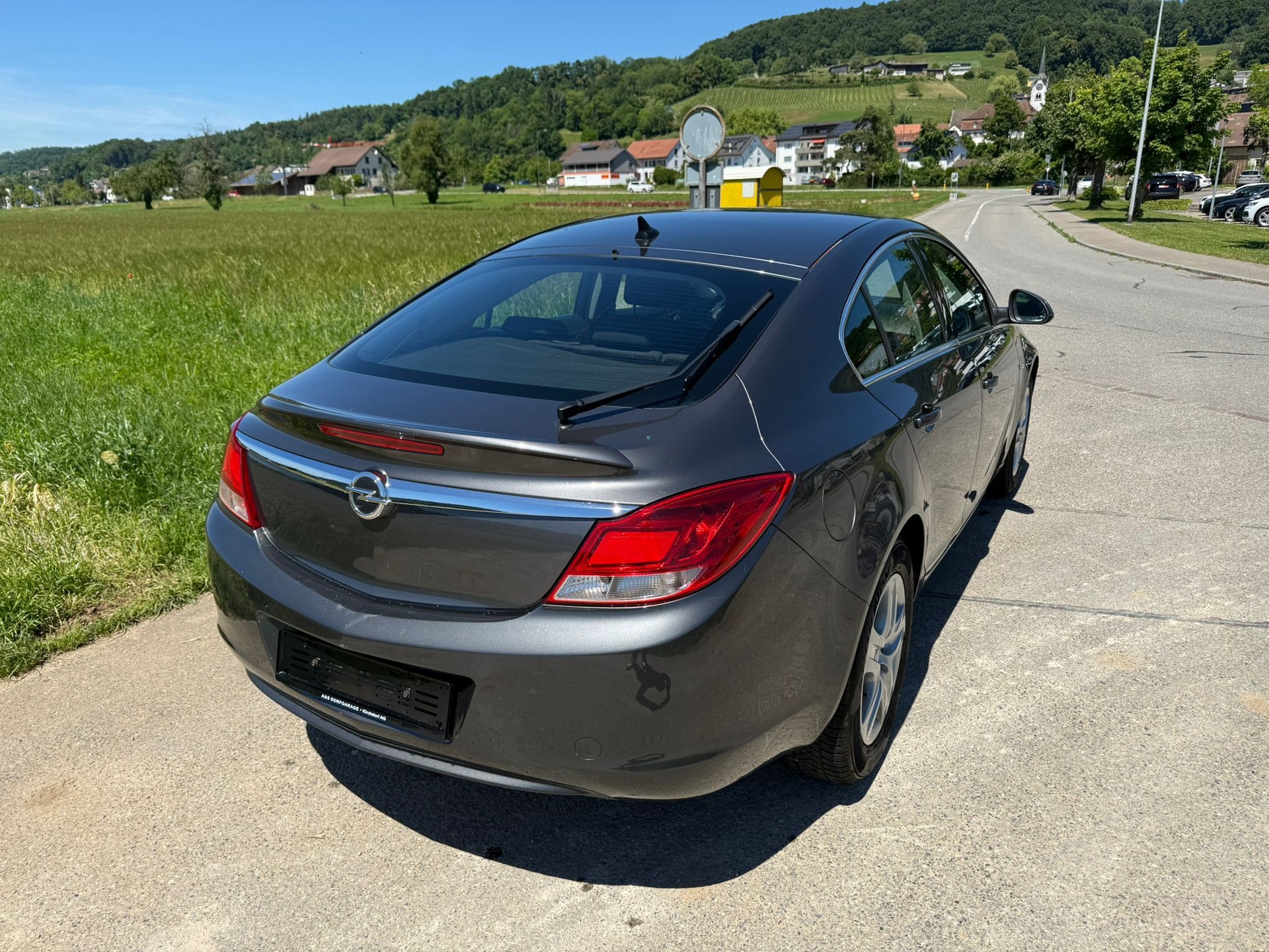 OPEL Insignia 1.8-image-4