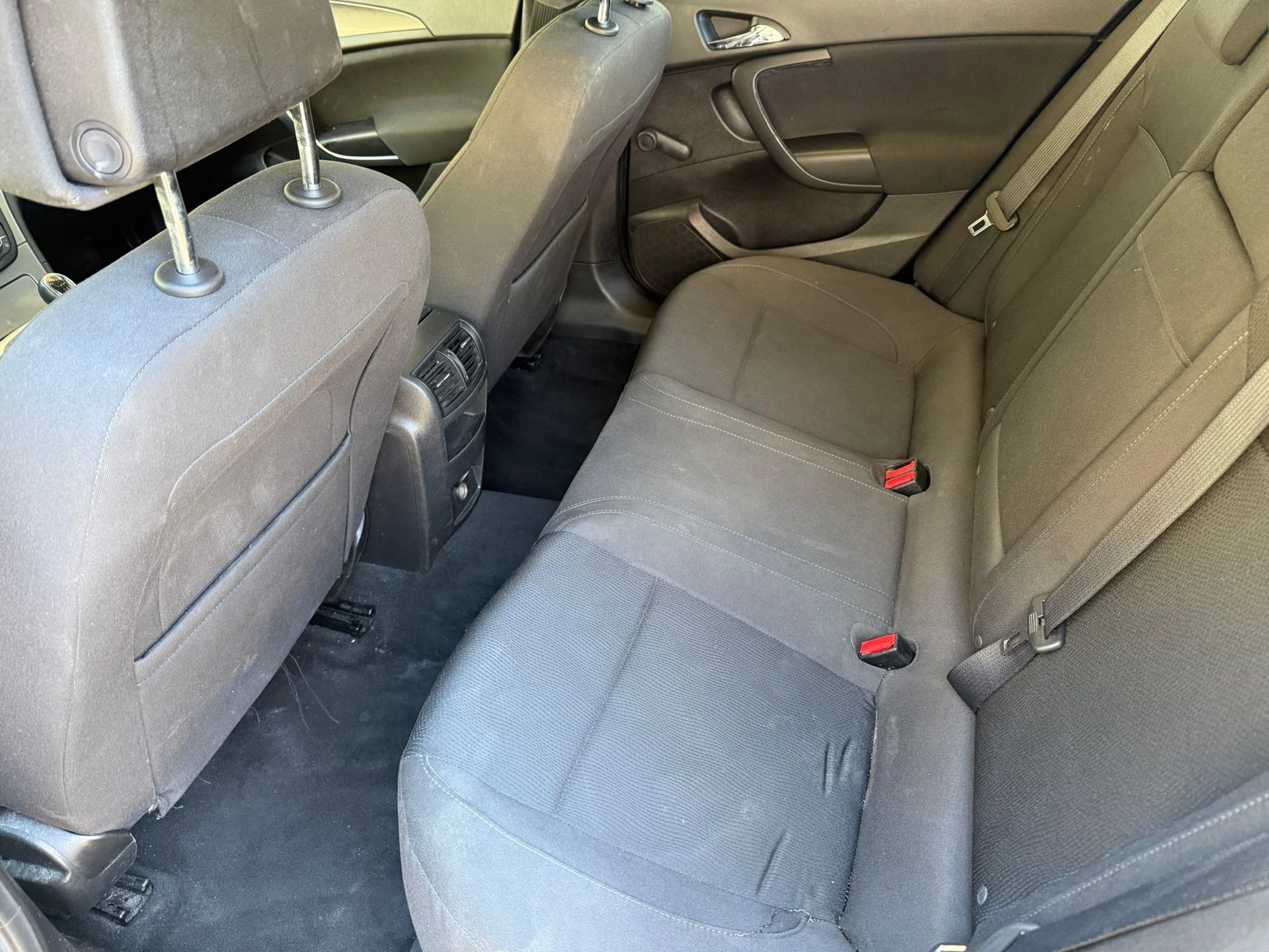 OPEL Insignia 1.8-image-11