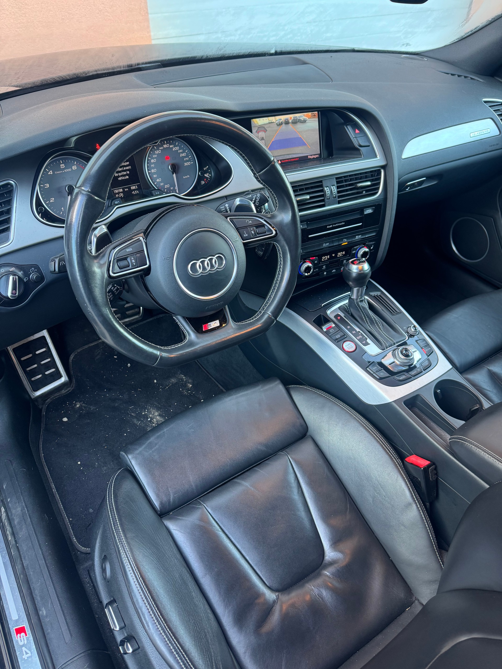 AUDI S4 Avant 3.0 TFSI quattro S-tronic-image-5
