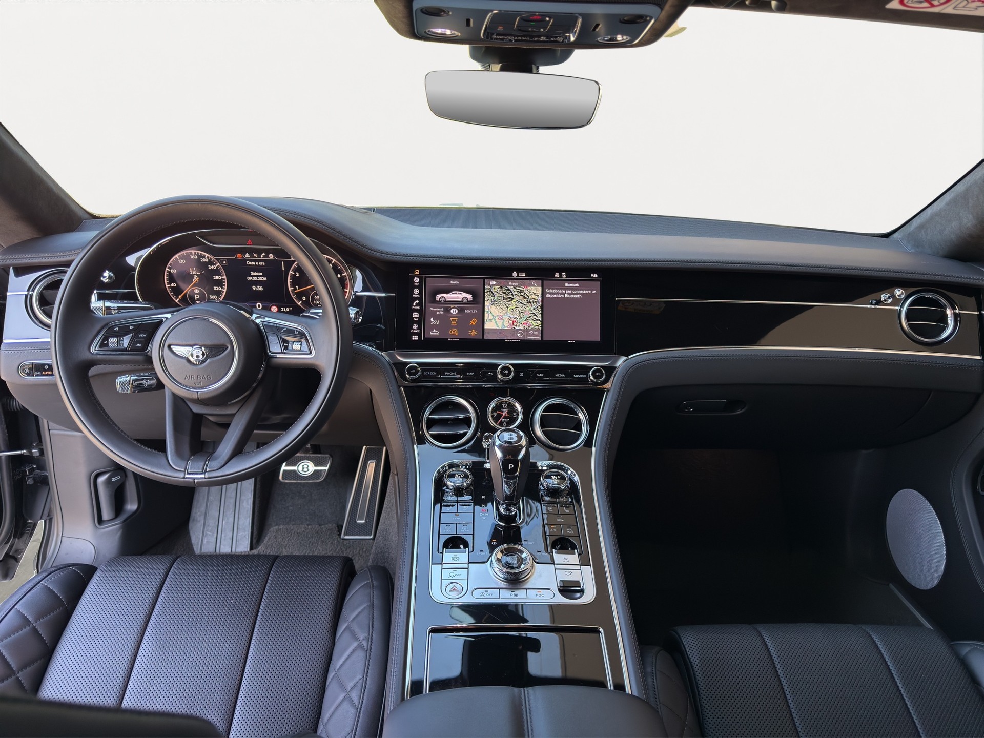 BENTLEY Continental GT 4.0 V8-image-9
