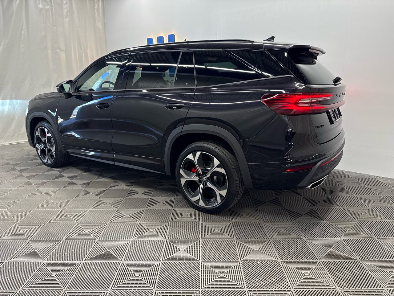 SKODA Kodiaq 2.0 TSI RS 4x4-showroom-element-1