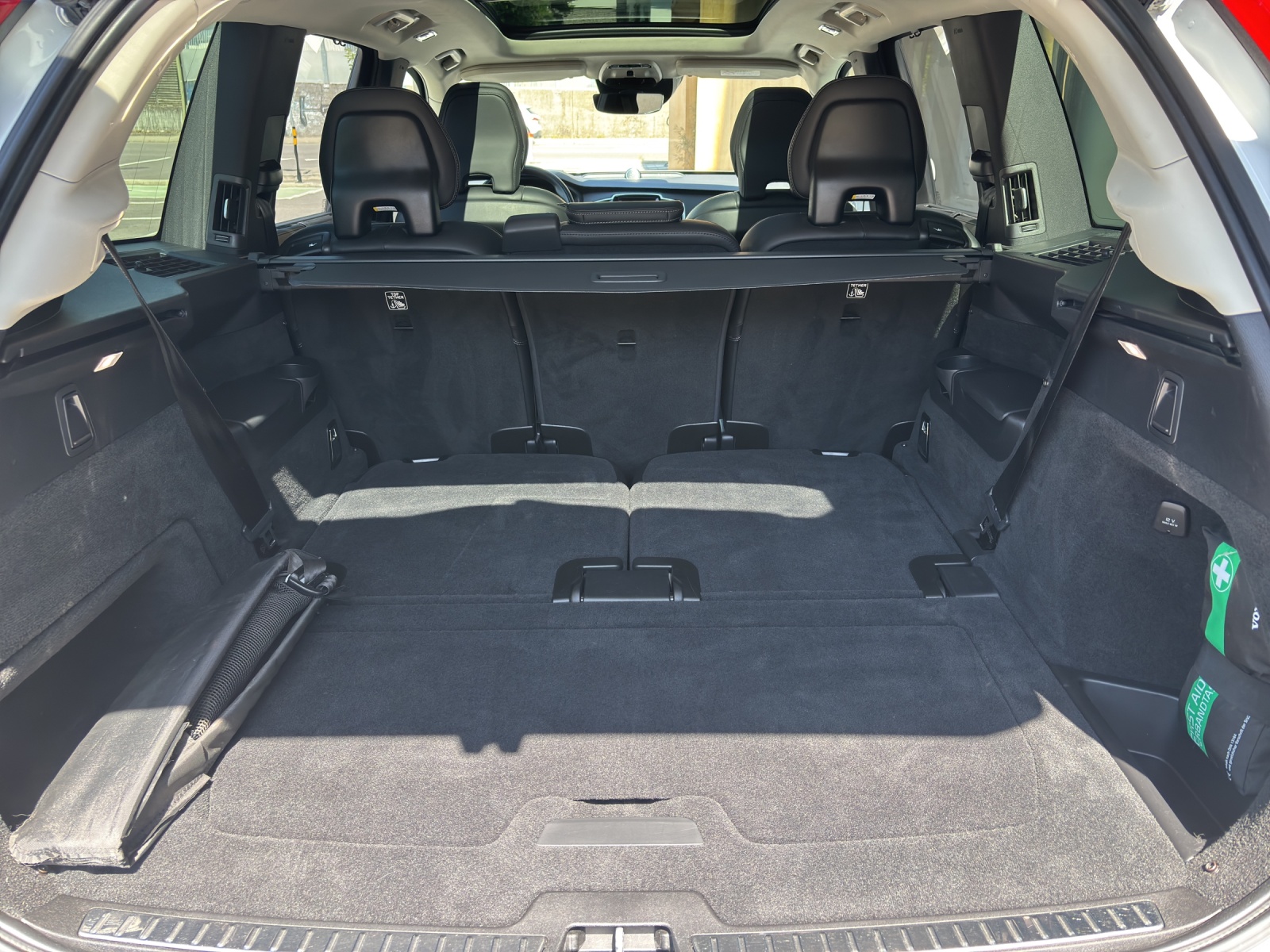 VOLVO XC90 2.0 T8 TE Inscription 7P. eAWD-image-12