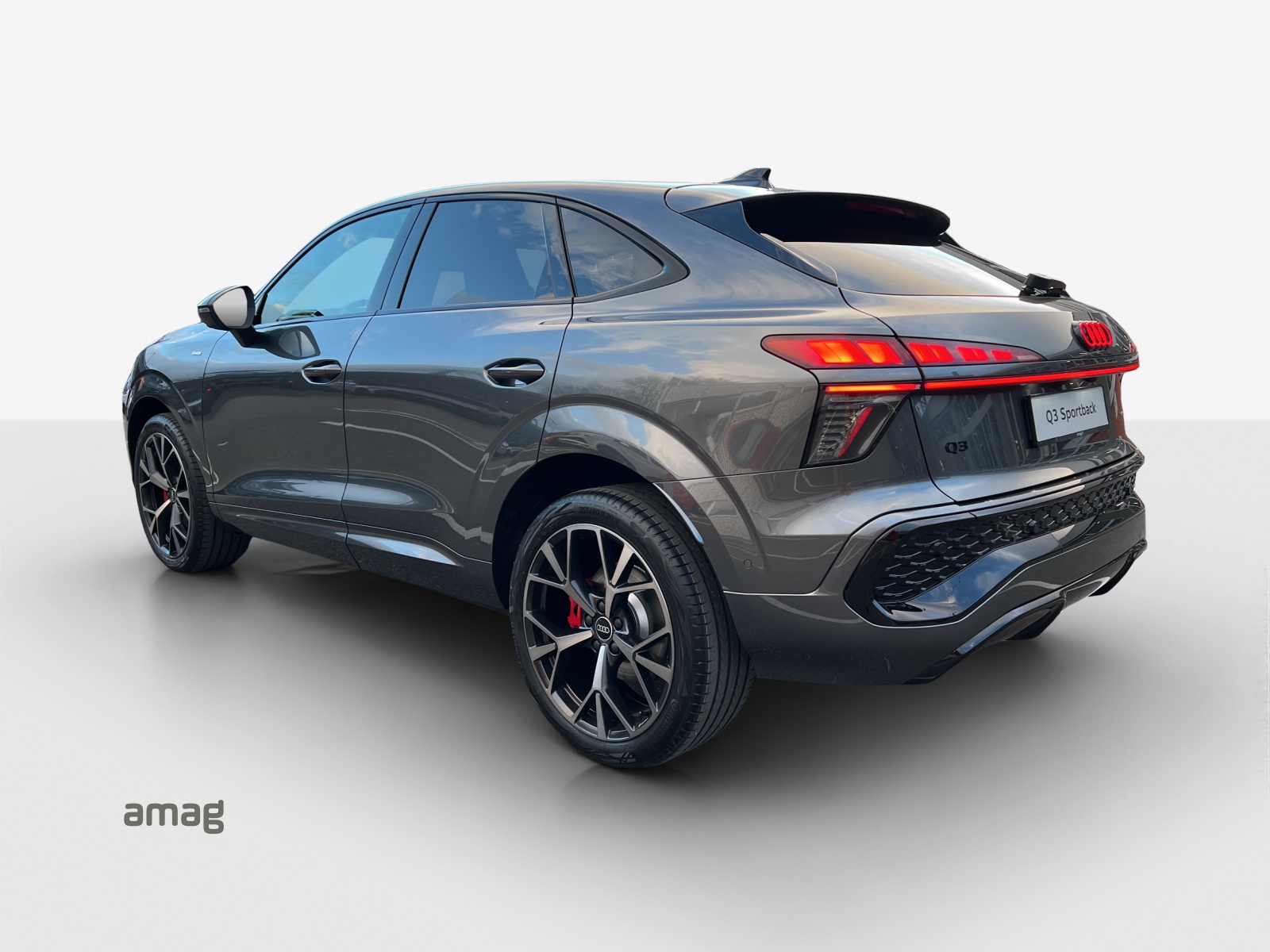 AUDI Q3 SUV TFSI quattro 195 kW S tronic-showroom-element-2