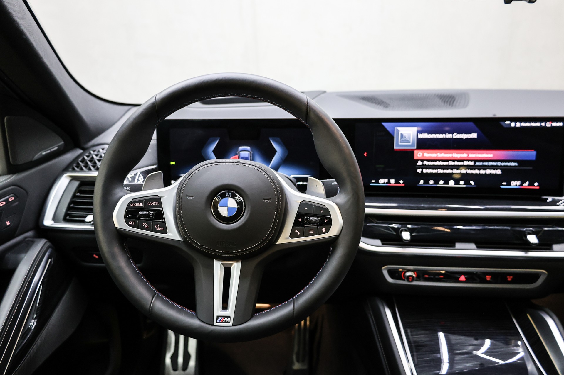 BMW X6 M60i M Sport Pro-image-16