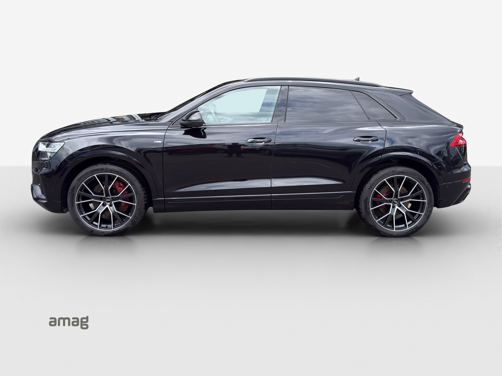 AUDI Q8 55 TFSI quattro tiptronic-showroom-element-1