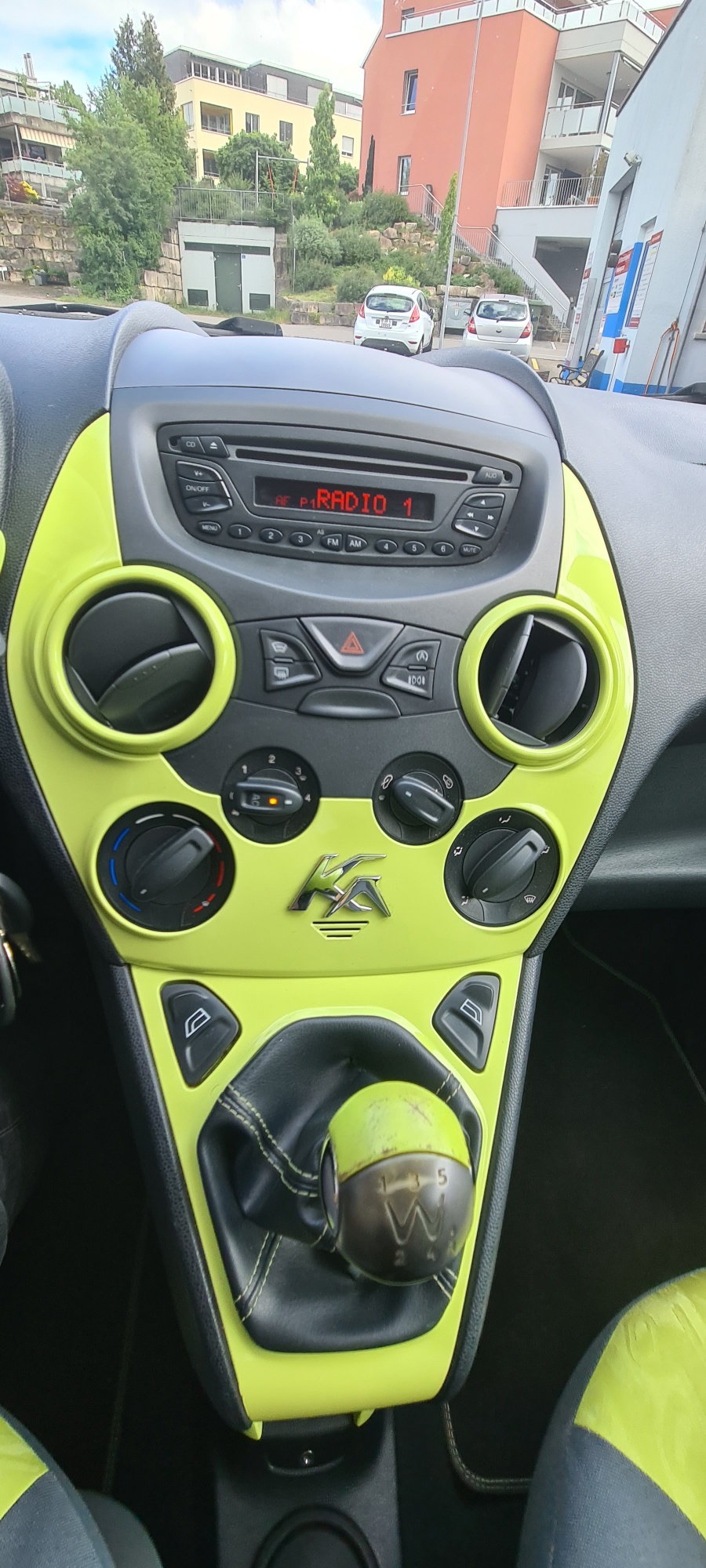 FORD KA 1.25 Trend-image-23