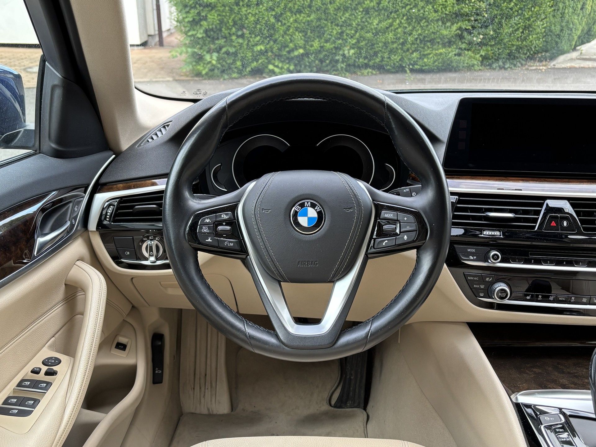 BMW 530-image-9