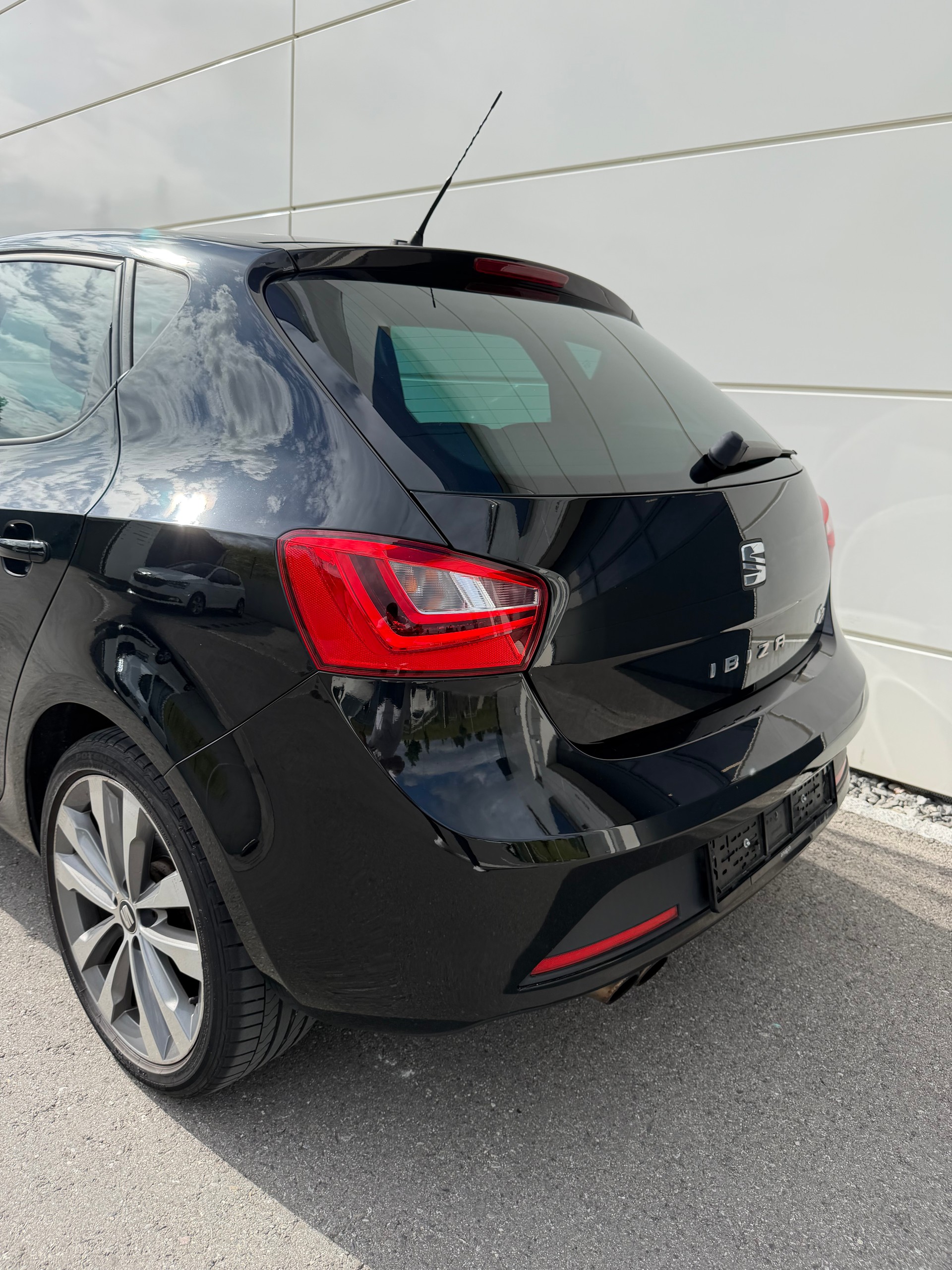 SEAT SEAT Ibiza 1.0 EcoTSI FR DSG-image-4