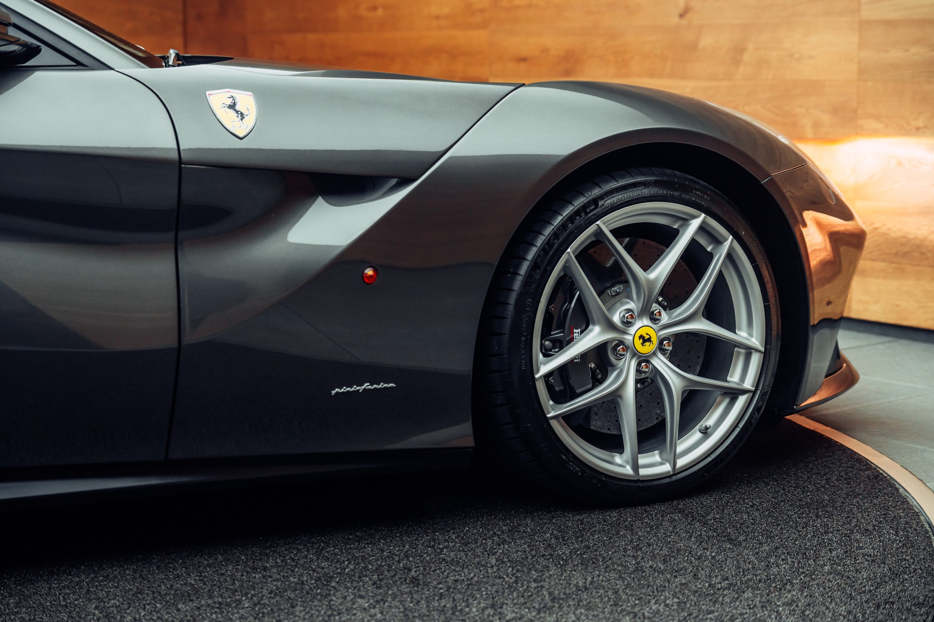 FERRARI F12 Berlinetta Canna di Fucile-image-28