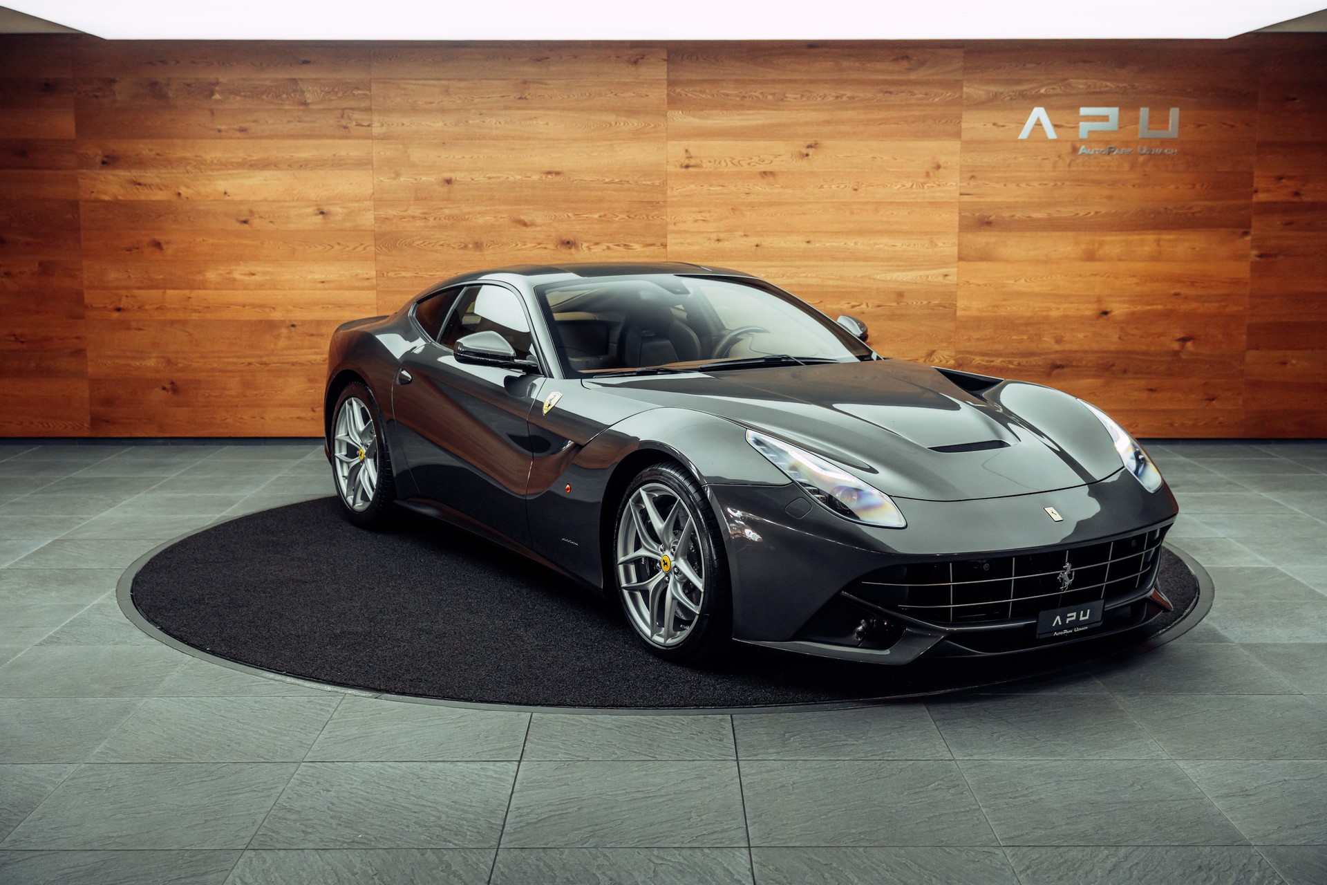 FERRARI F12 Berlinetta Canna di Fucile