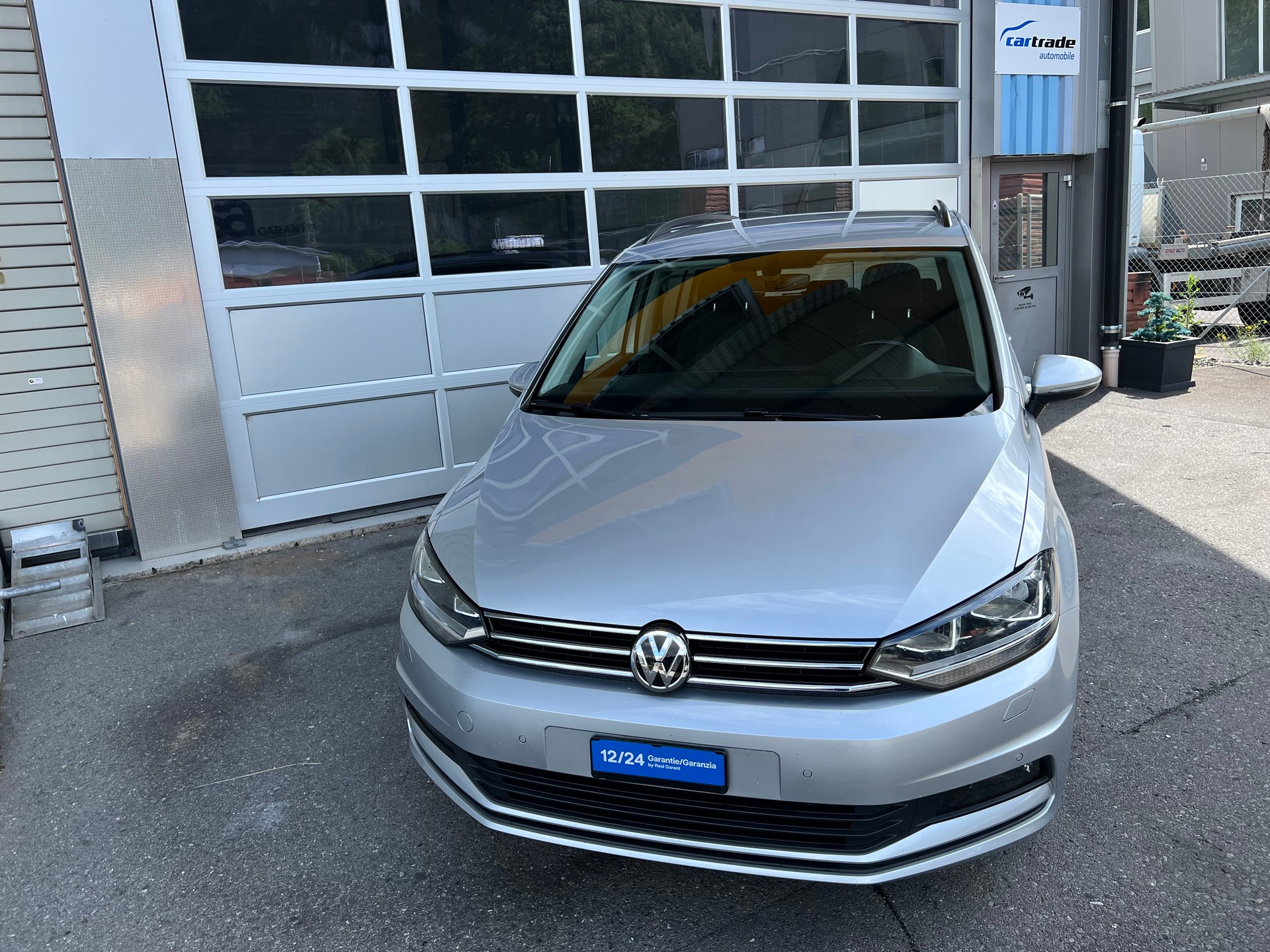VW Touran 1.4 TSI Comfortline ** 7 Sitzer * Navigation * Rückfarhtkamera * 8 fach * frisch ab MFK * 1 Jahr Garantie möglich ***-showroom-element-2