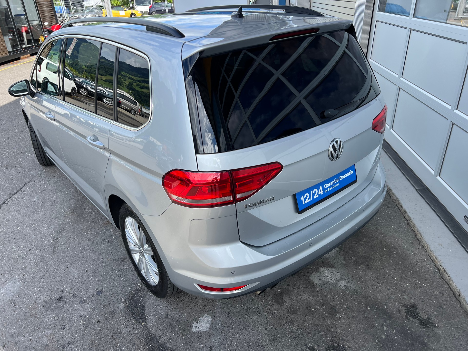 VW Touran 1.4 TSI Comfortline ** 7 Sitzer * Navigation * Rückfarhtkamera * 8 fach * frisch ab MFK * 1 Jahr Garantie möglich ***-image-4