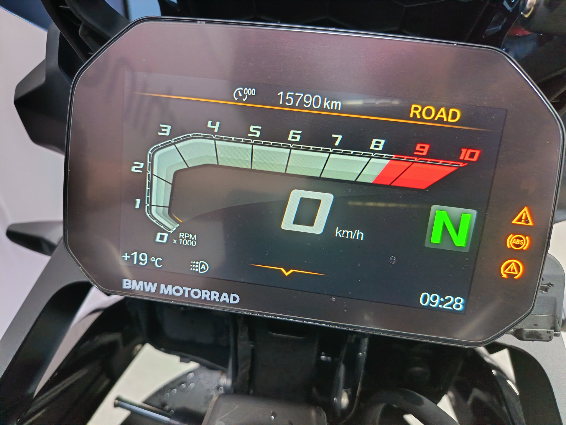 BMW F 850 GS Triple Black-image-9