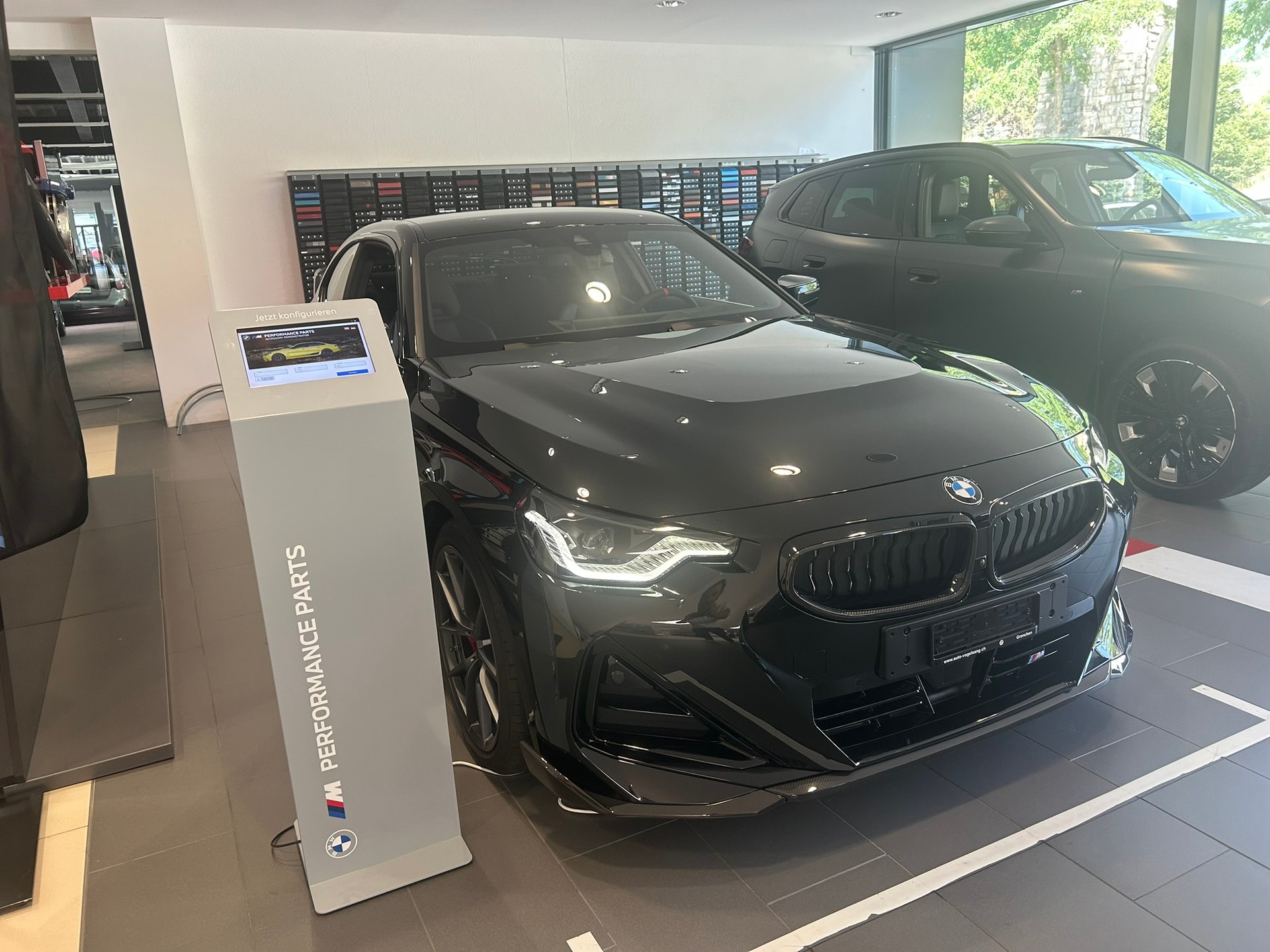 BMW M240i xDrive M Sport Pro Steptronic-showroom-element-2