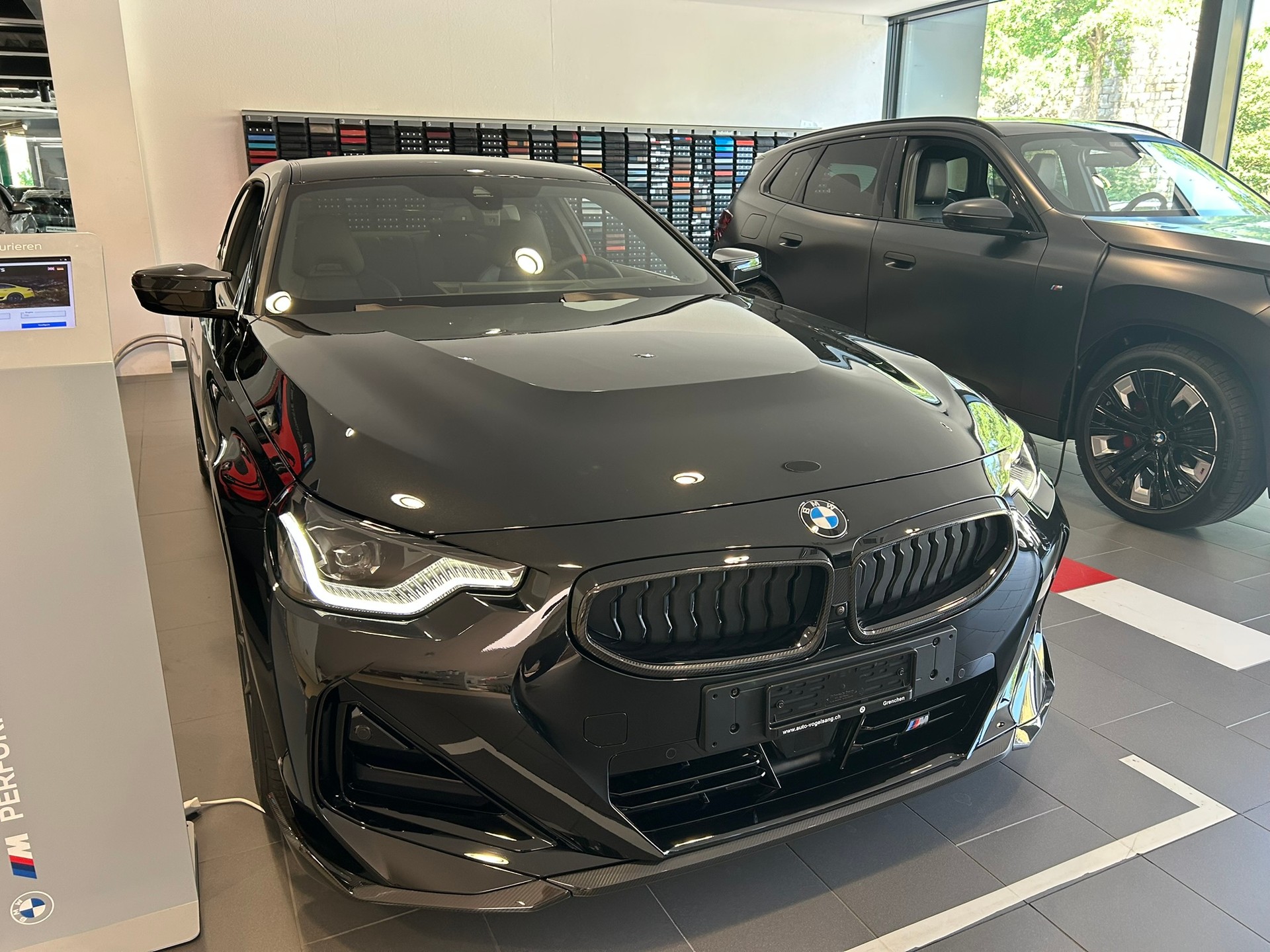 BMW M240i xDrive M Sport Pro Steptronic-showroom-element-3