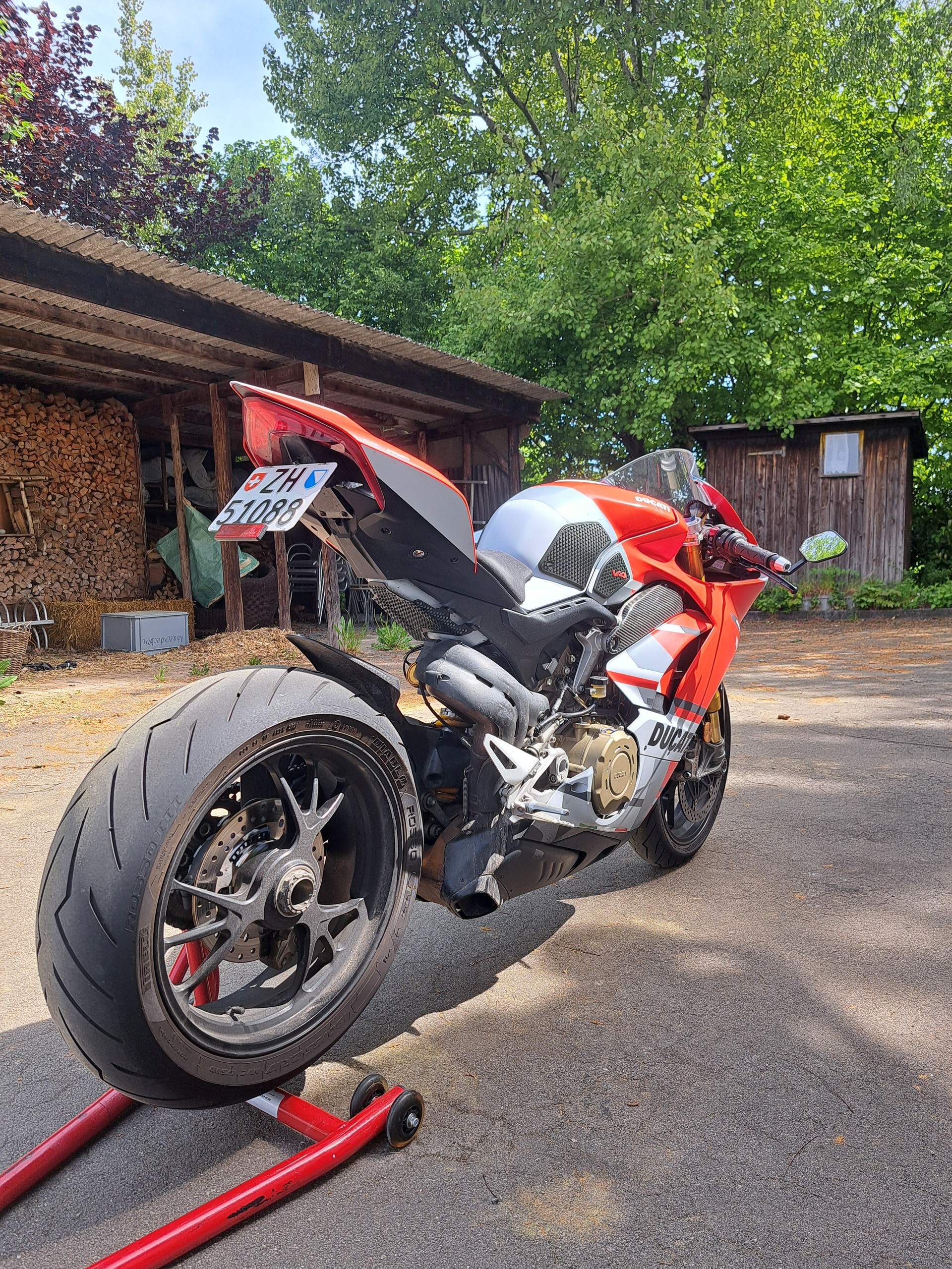 DUCATI Panigale V4 S Corse-image-3
