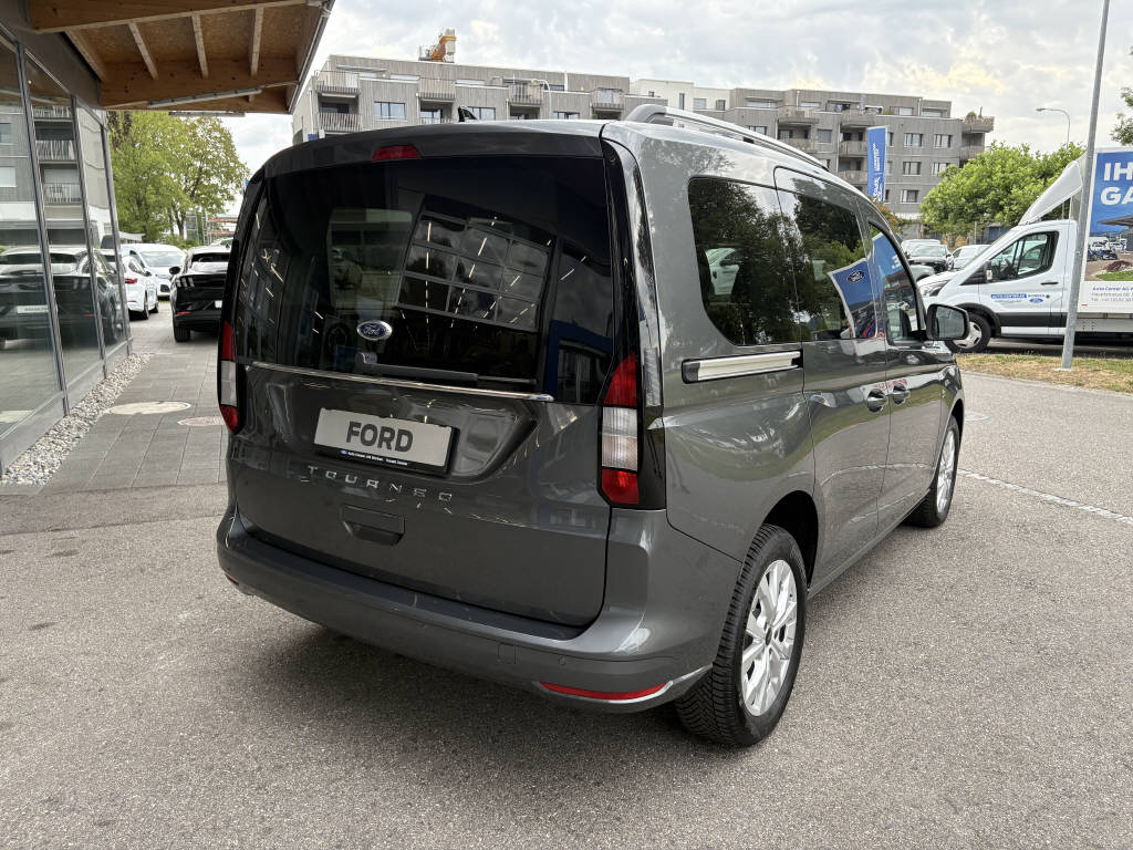 FORD TOURNEO Connect 2.0 EcoBlue 122 Titanium-showroom-element-2