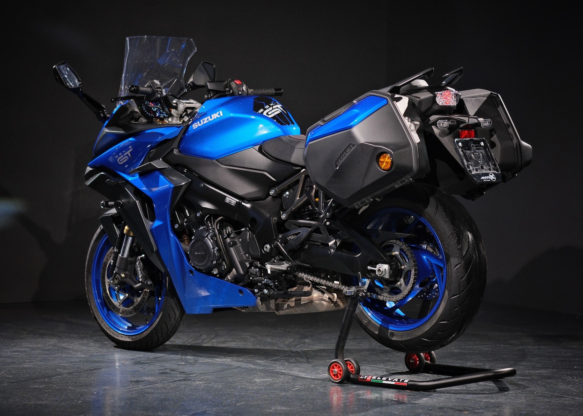 SUZUKI GSX-S 1000 GT-image-3