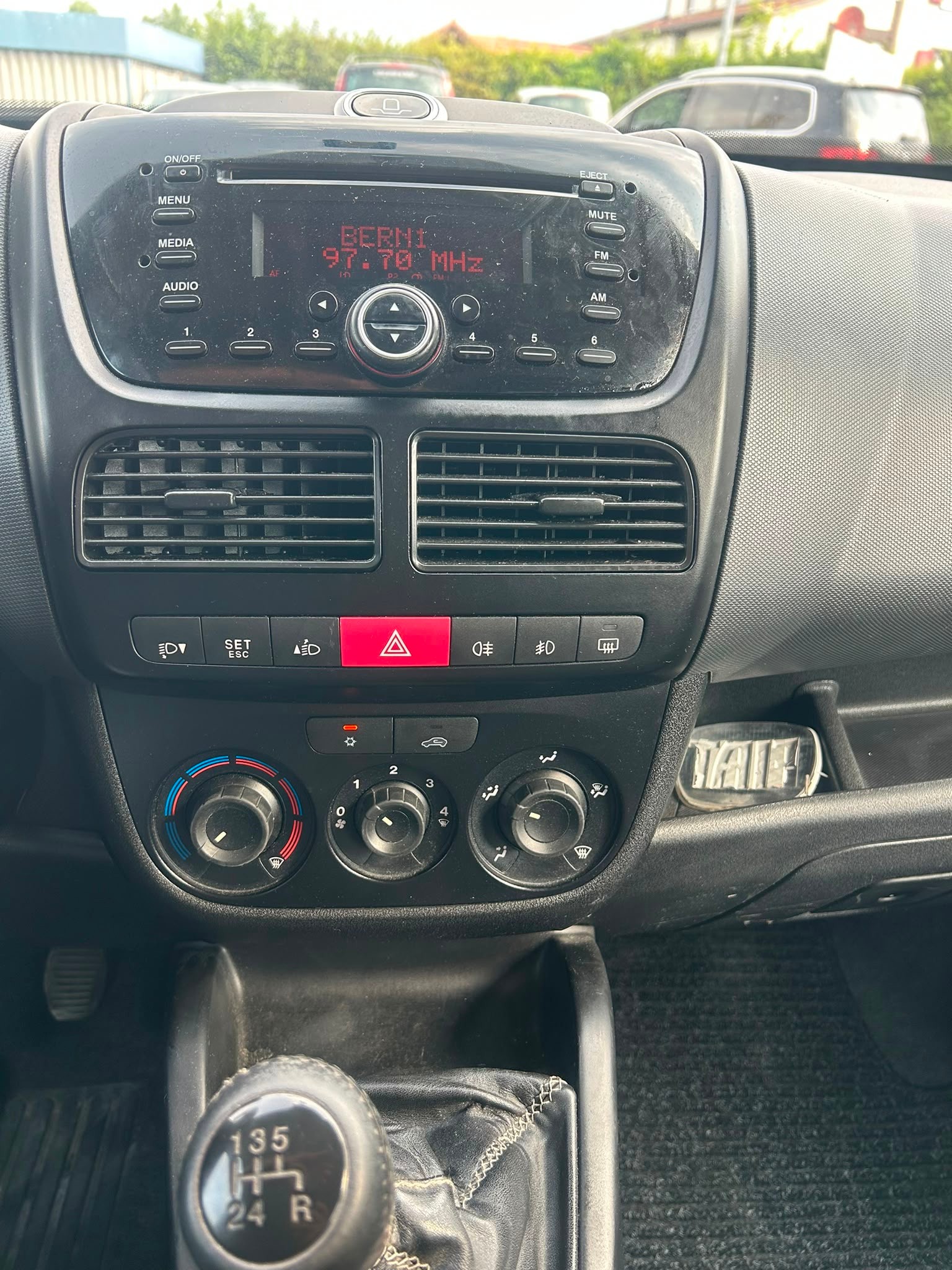 FIAT Doblò 1.4 Emotion-image-7