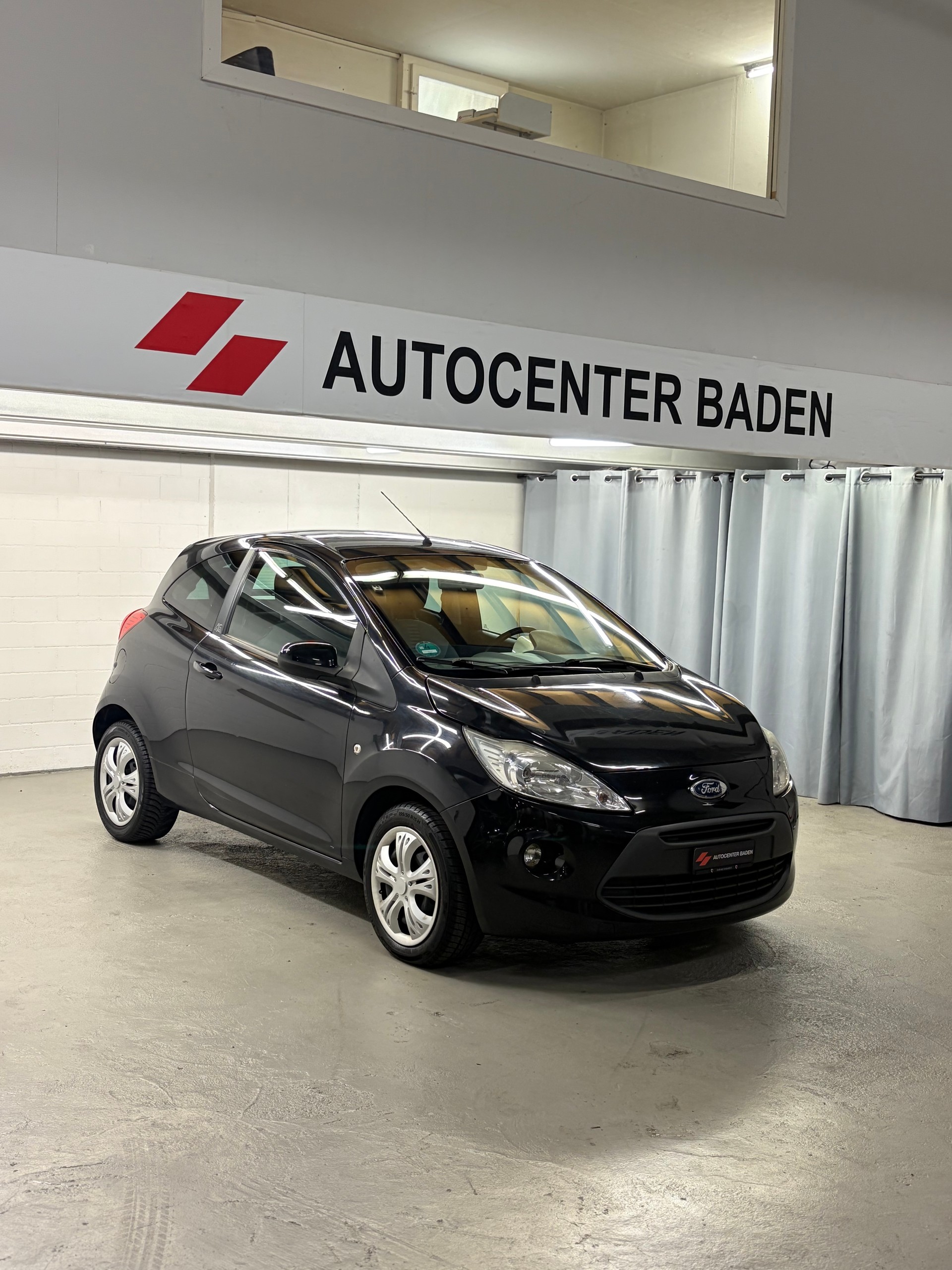 FORD KA 1.25 Titanium+-showroom-element-2
