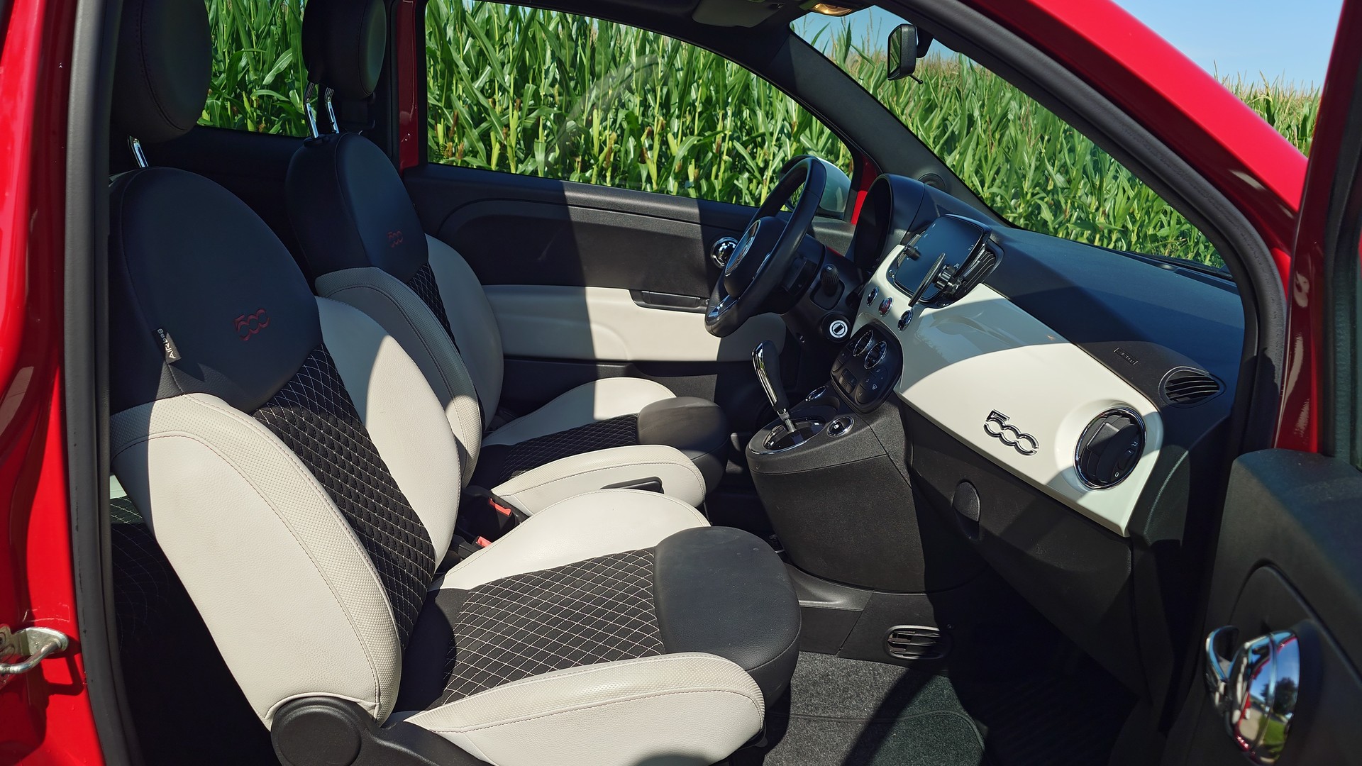 FIAT 500 1.2 Swiss Edition Dualogic-image-12