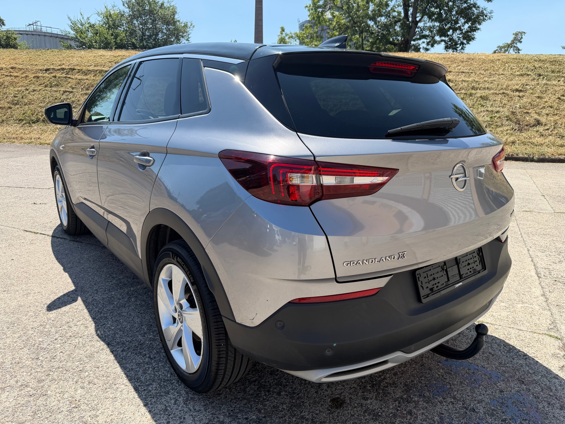 OPEL Grandland X 1.2i TP Ultimate Automatik-showroom-element-2