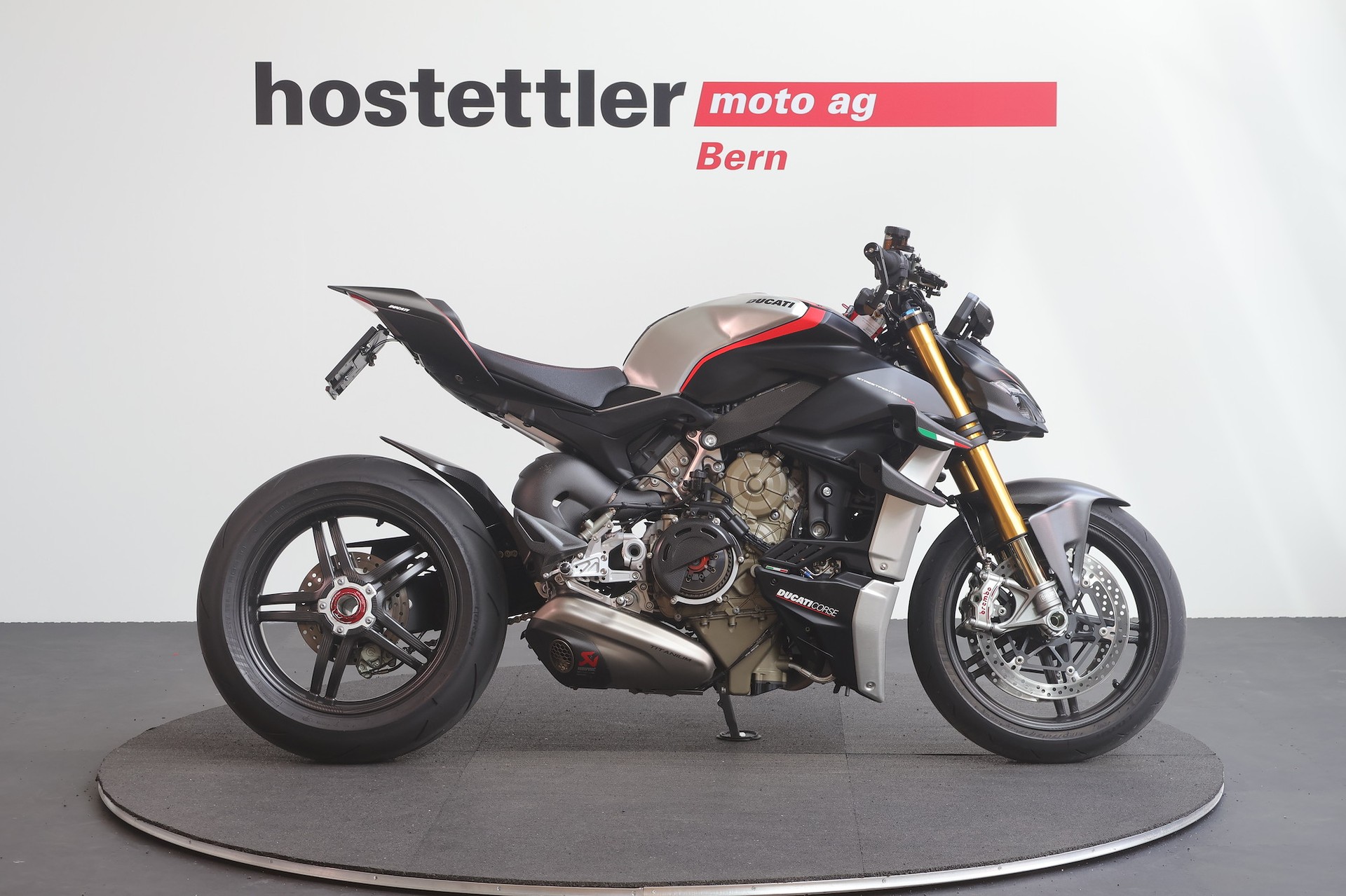 DUCATI Streetfighter V4 SP-image-1
