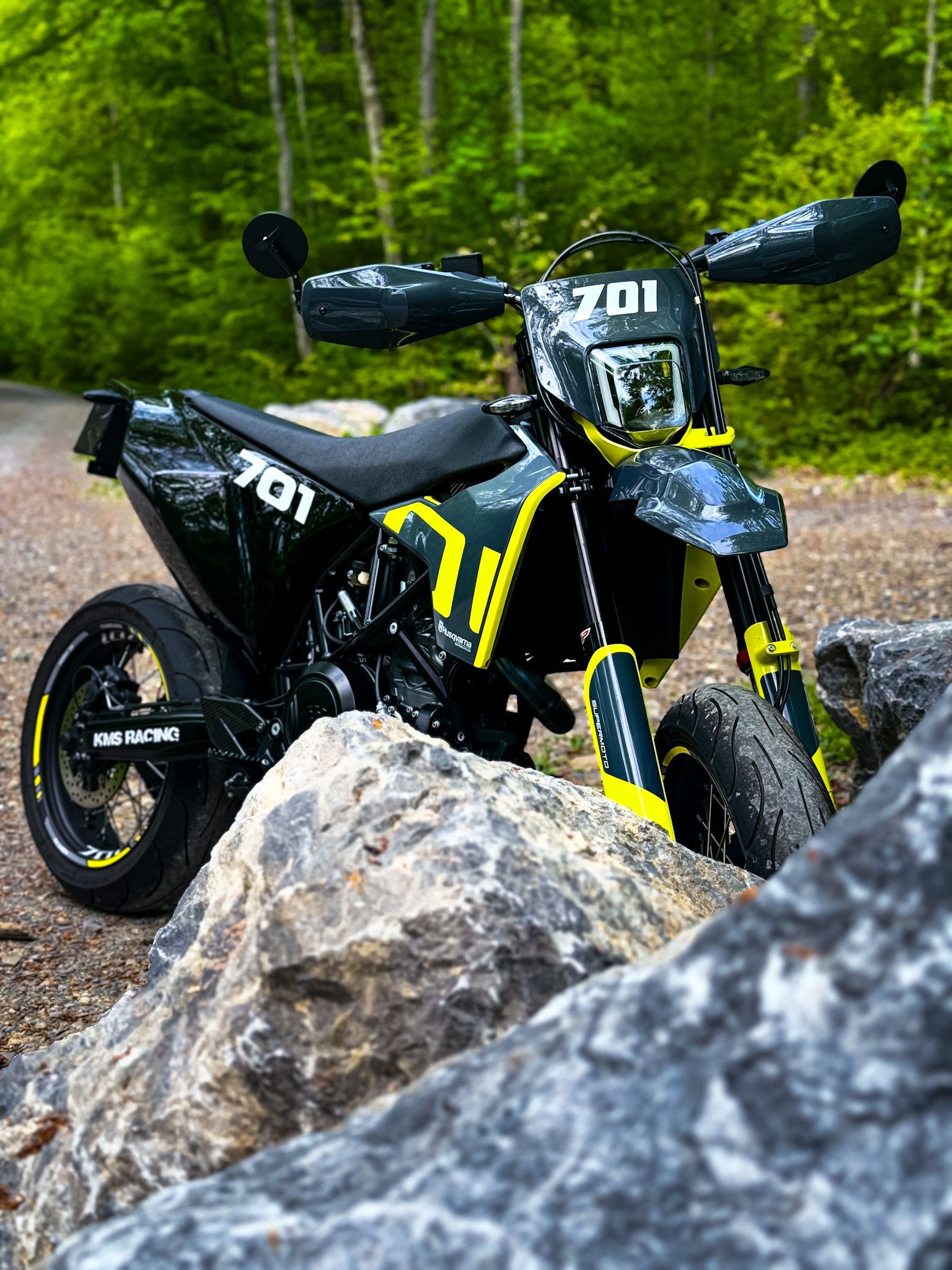 HUSQVARNA 701 Supermoto-image-0
