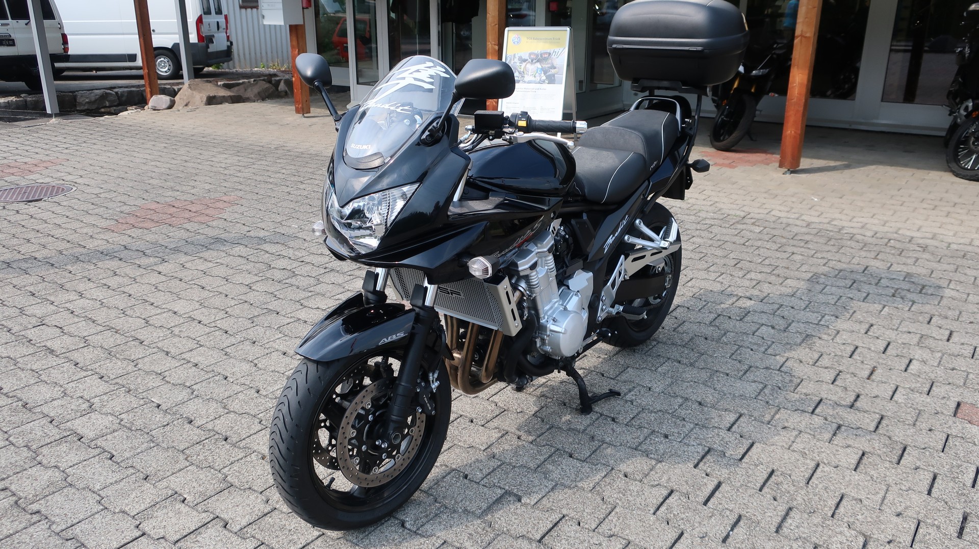 SUZUKI GSF 1250 S Bandit ABS-image-4